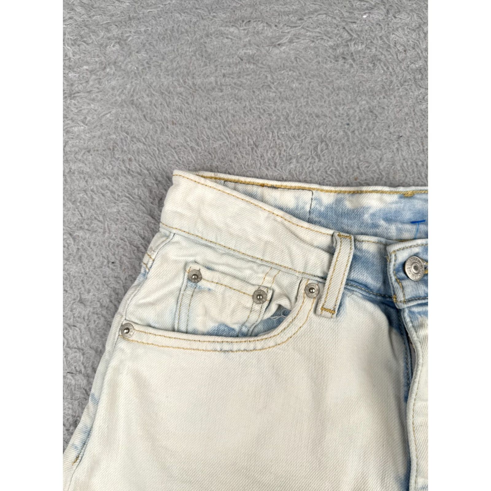 Levi's VINTAGE Levis Shorts Women Blue Acid Wash Cut Off Rolled Hem Mid Rise 24x2 80s Cross Mens? Size 42" / US 20 - 4 Thumbnail