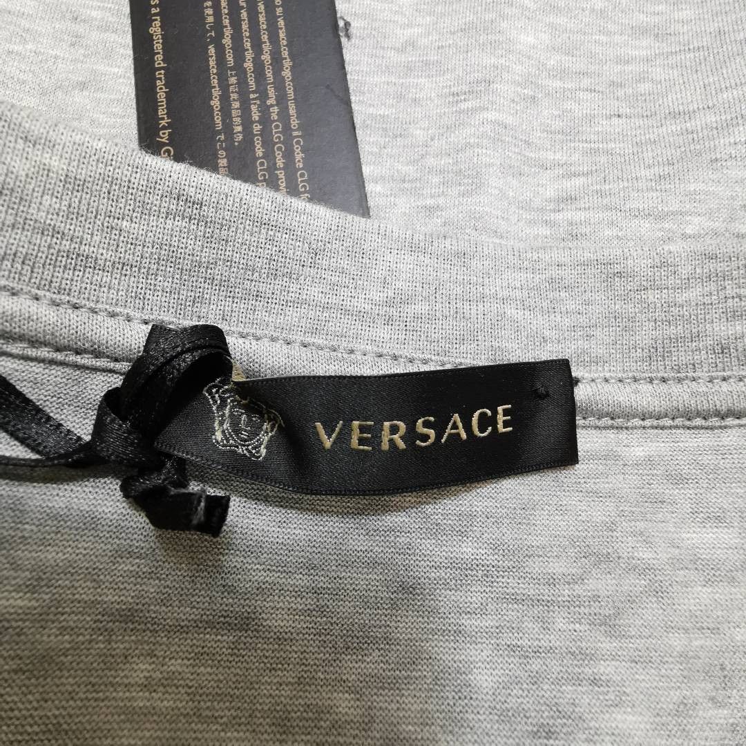 Versace Versace Cotton Contrast Stripe Button-Down Shirt S/38 Size US S / EU 44-46 / 1 - 1 Thumbnail