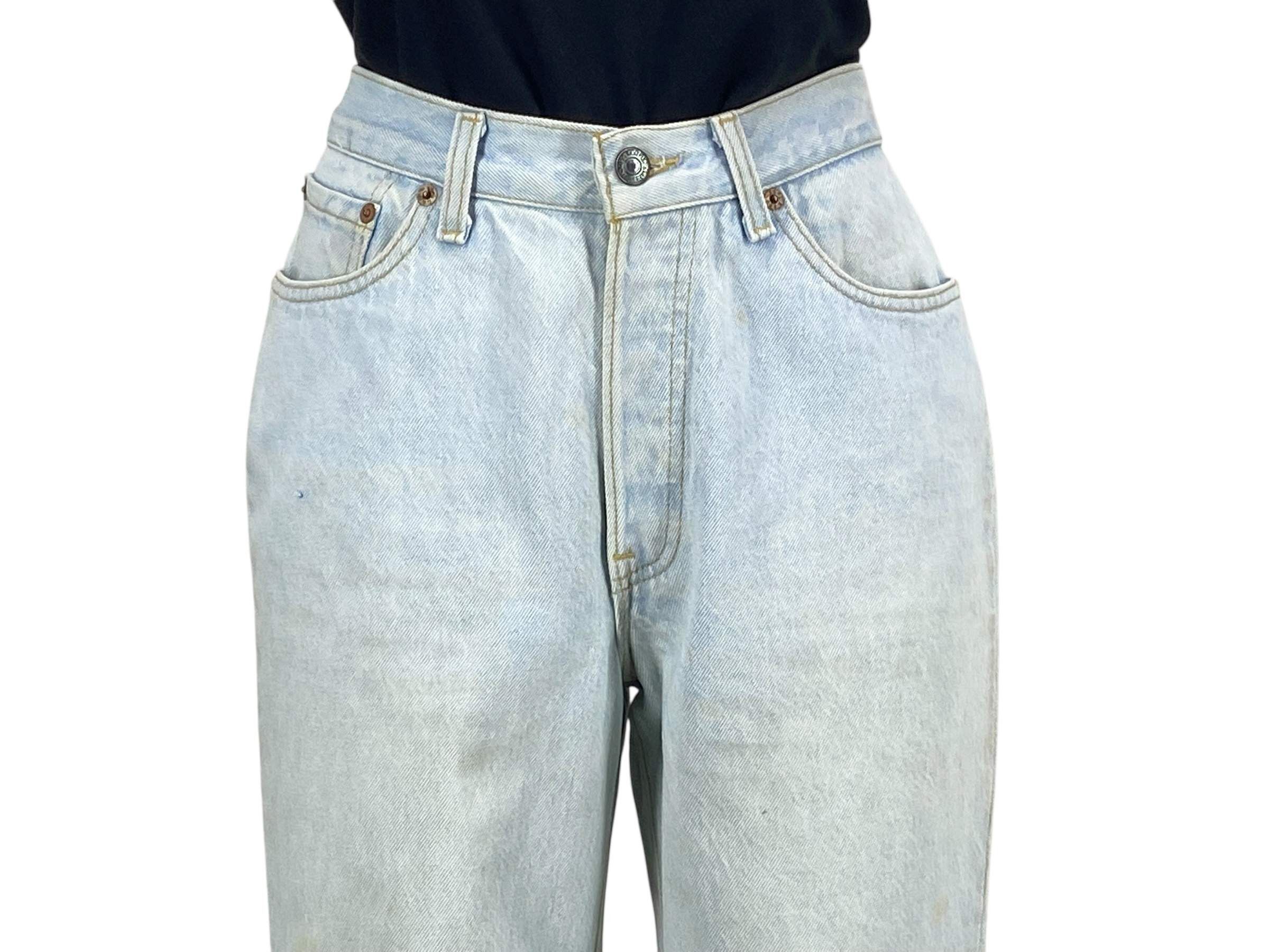 Levi's Levi's 501 Jeans Light Wash Tapered Leg Dirty Blue Jeans Size 26" / US 2 / IT 38 - 3 Thumbnail