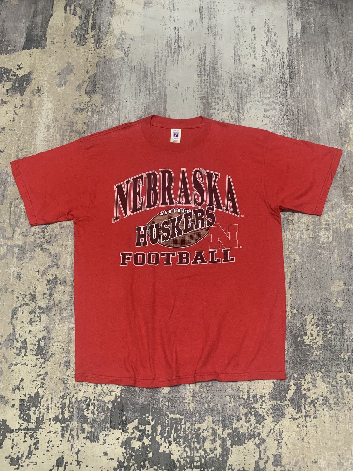 Logo 7 Vintage 90s Nebraska Huskers T-Shirt Size US XL / EU 56 / 4 - 1 Thumbnail