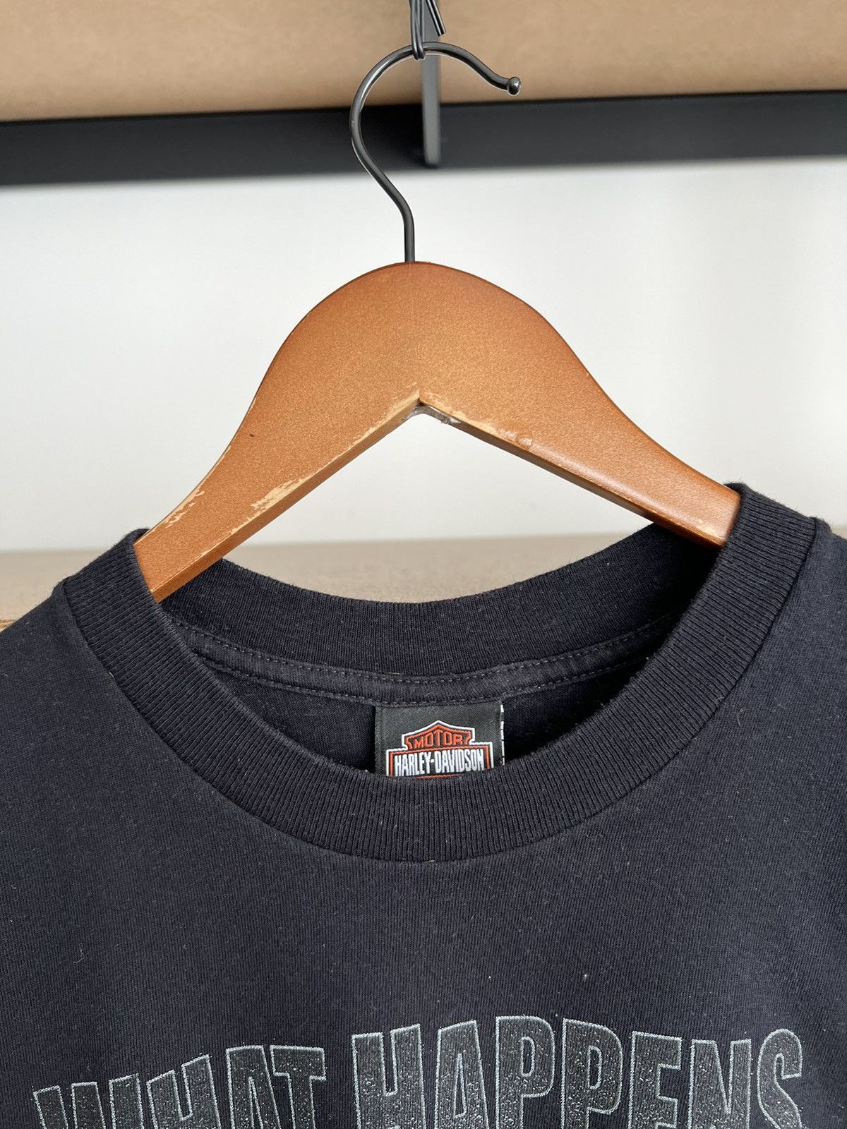 Harley Davidson Vintage 2006 Harley Davidson Casino Fire Flame Black T-shirt Size US L / EU 52-54 / 3 - 12 Thumbnail
