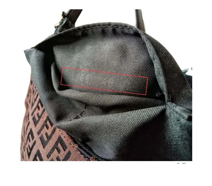 Fendi Authentic Fendi Shoulder Bag Size ONE SIZE - 4 Thumbnail