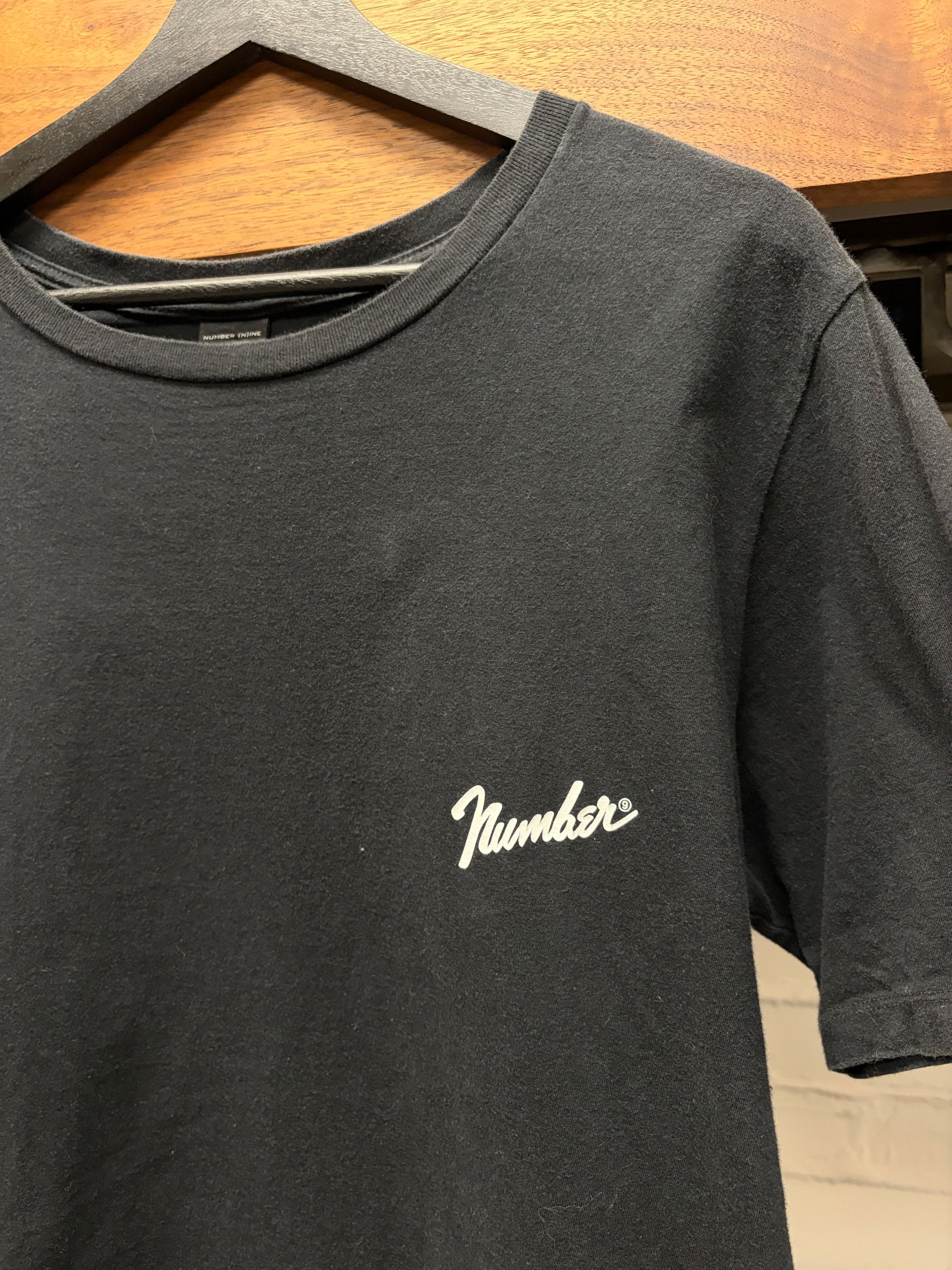 Number (N)ine Number (N)ine ‘Fender Logo’ Black Paisley Graphic T-Shirt Size US XL / EU 56 / 4 - 3 Thumbnail