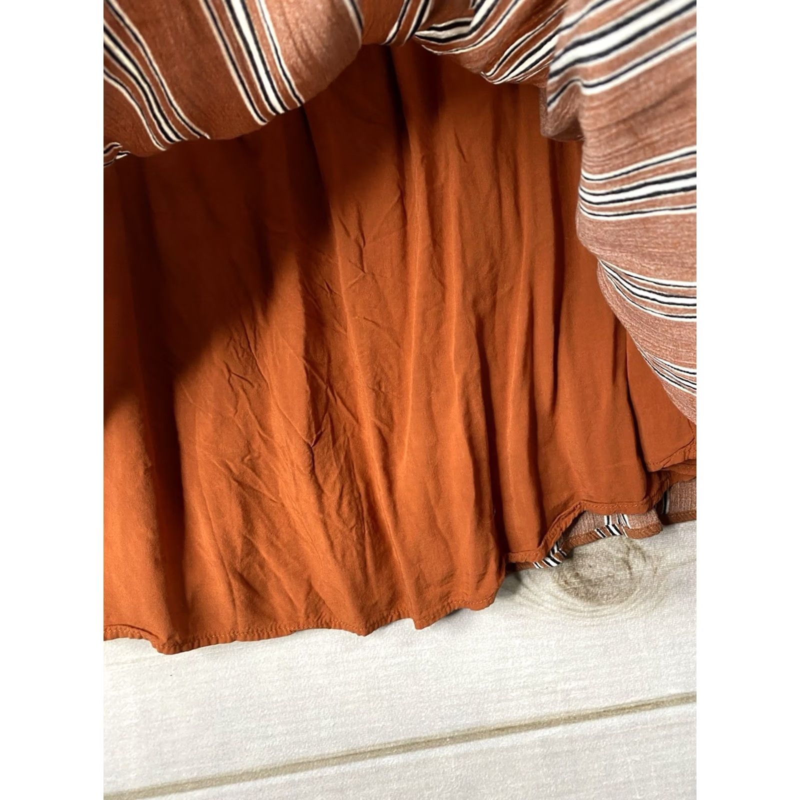 Vintage Hem & Thread Dress M Boho Chic Whimsy Festival Flowy On Off Shoulder Smocked Dress Size M / US 6-8 / IT 42-44 - 5 Thumbnail