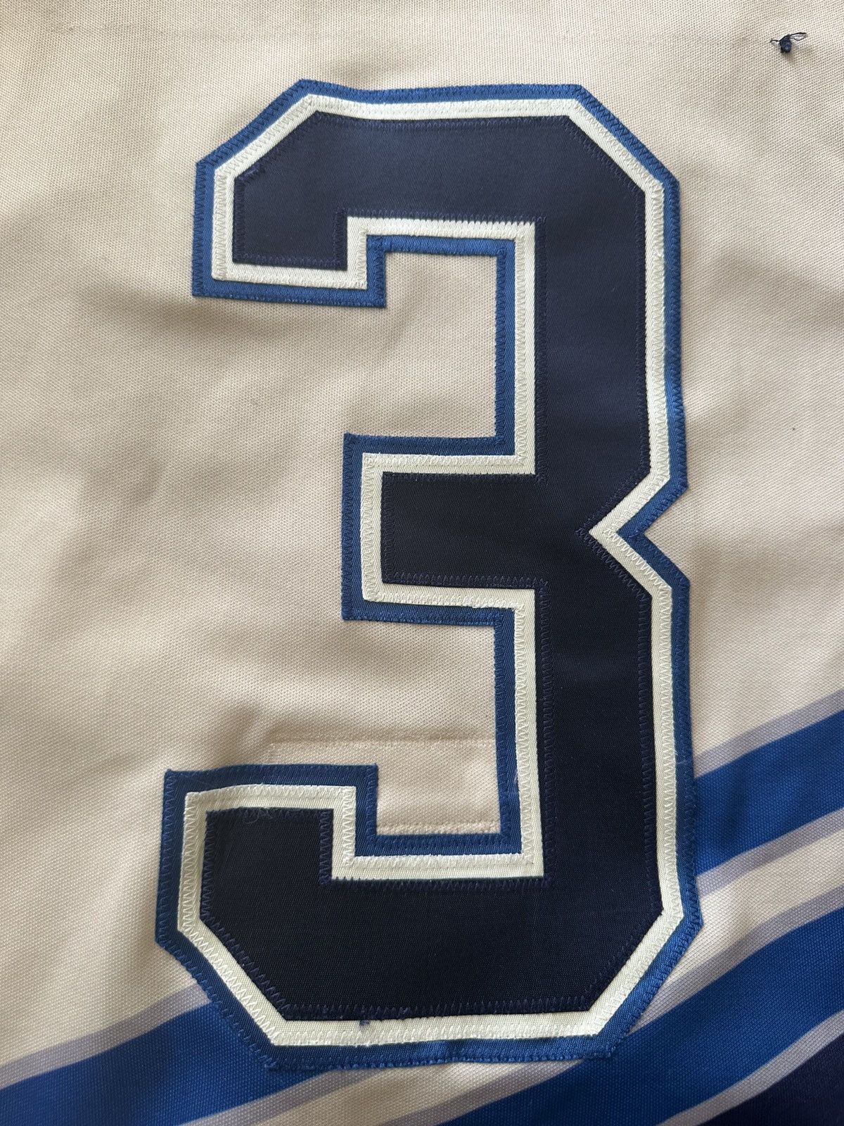 Vintage Vintage 90s Bauer Team Langley Thunder Hockey Jersey #3 Size US XL / EU 56 / 4 - 9 Thumbnail