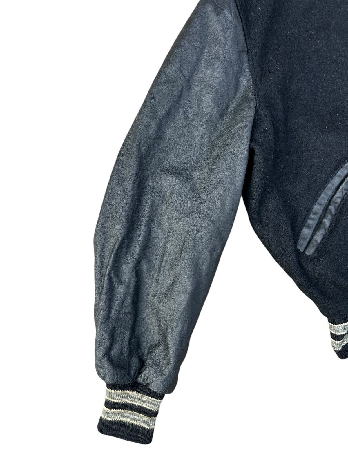 NBA 80s 90s DeLONG Raiders Football Distressed Varsity Jacket Size US L / EU 52-54 / 3 - 6 Thumbnail