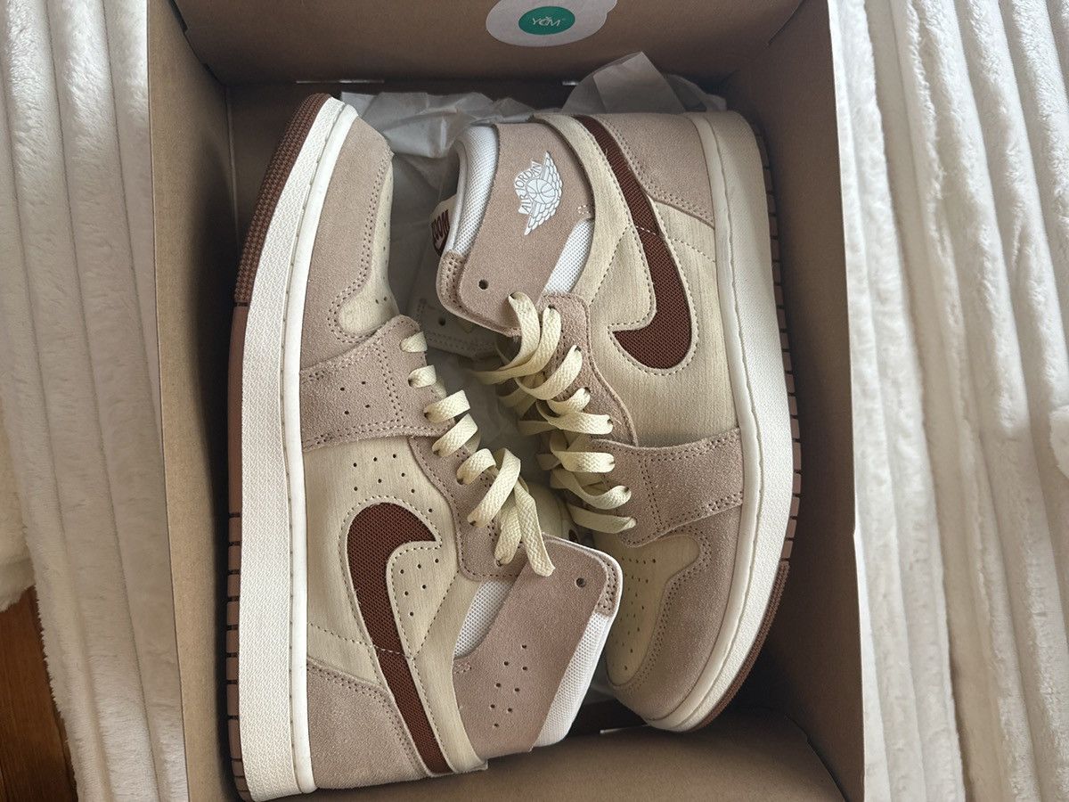 Jordan Brand × Nike Air Jordan 1 ZM Air CMFT 2 Size US 9.5 / EU 42-43 - 1 Thumbnail