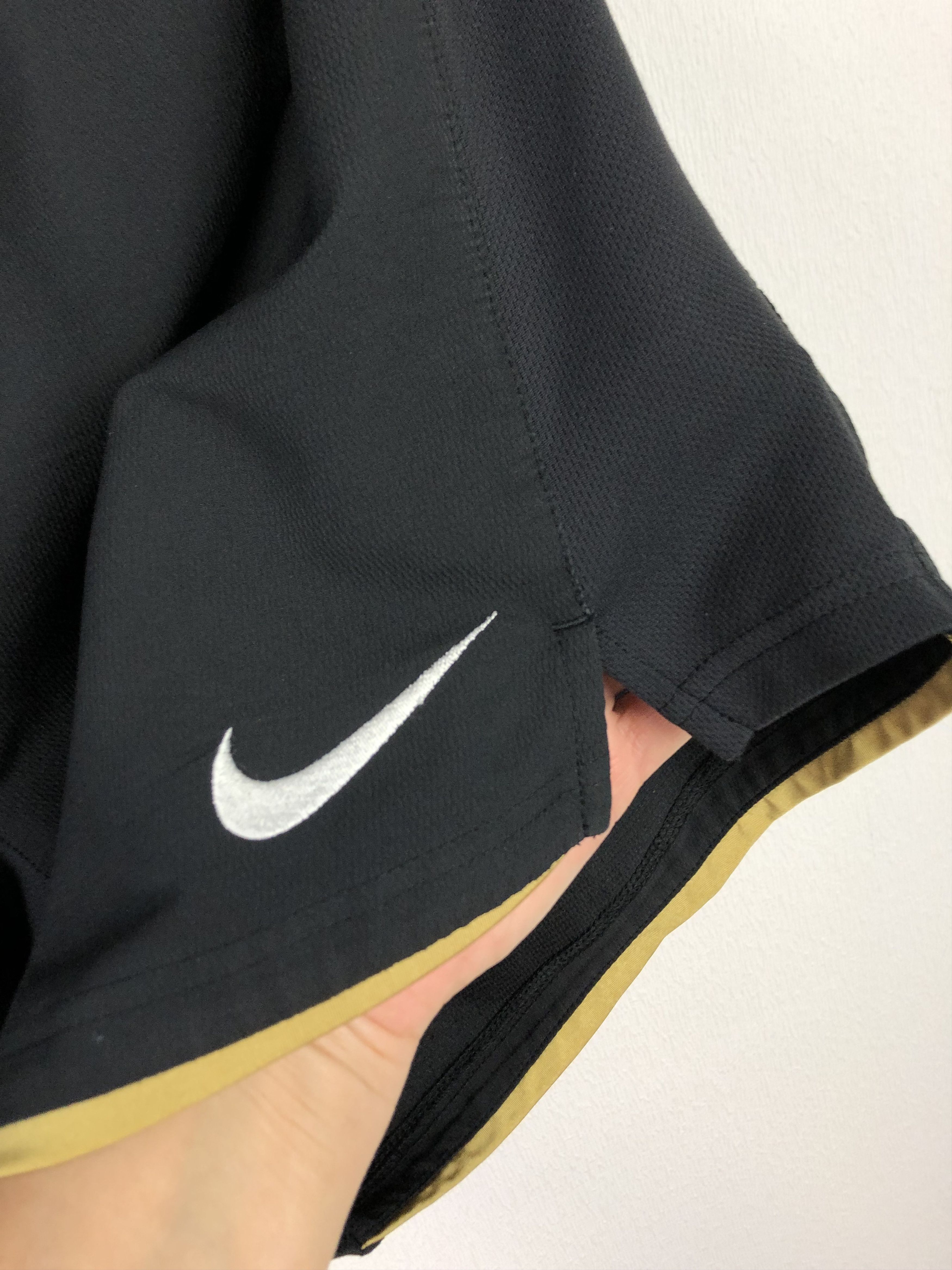 Nike Vintage Nike Inter Milan Football Shorts Soccer Athletic L Size US 34 / EU 50 - 5 Thumbnail