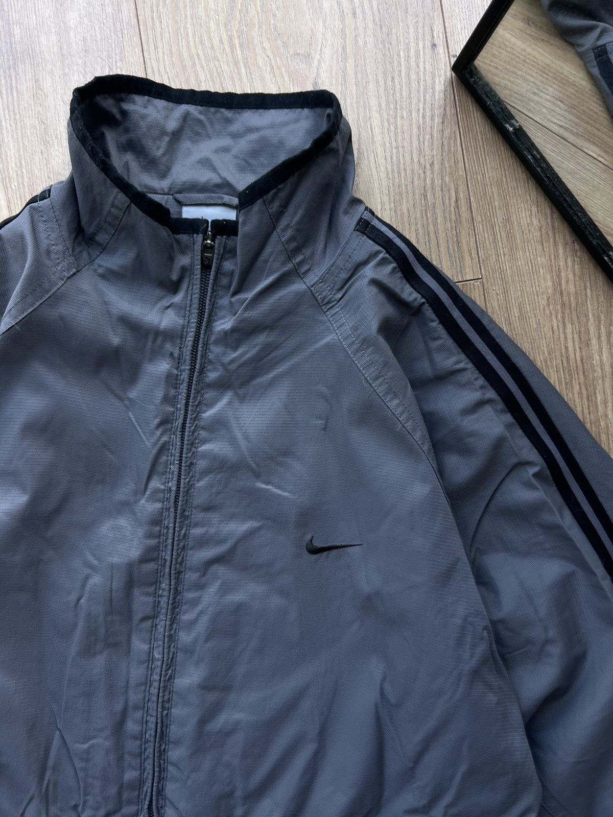 Nike 00’s NIKE SWOOSH LOGO VINTAGE TRACK JACKET Y2K RARE Size US M / EU 48-50 / 2 - 7 Thumbnail
