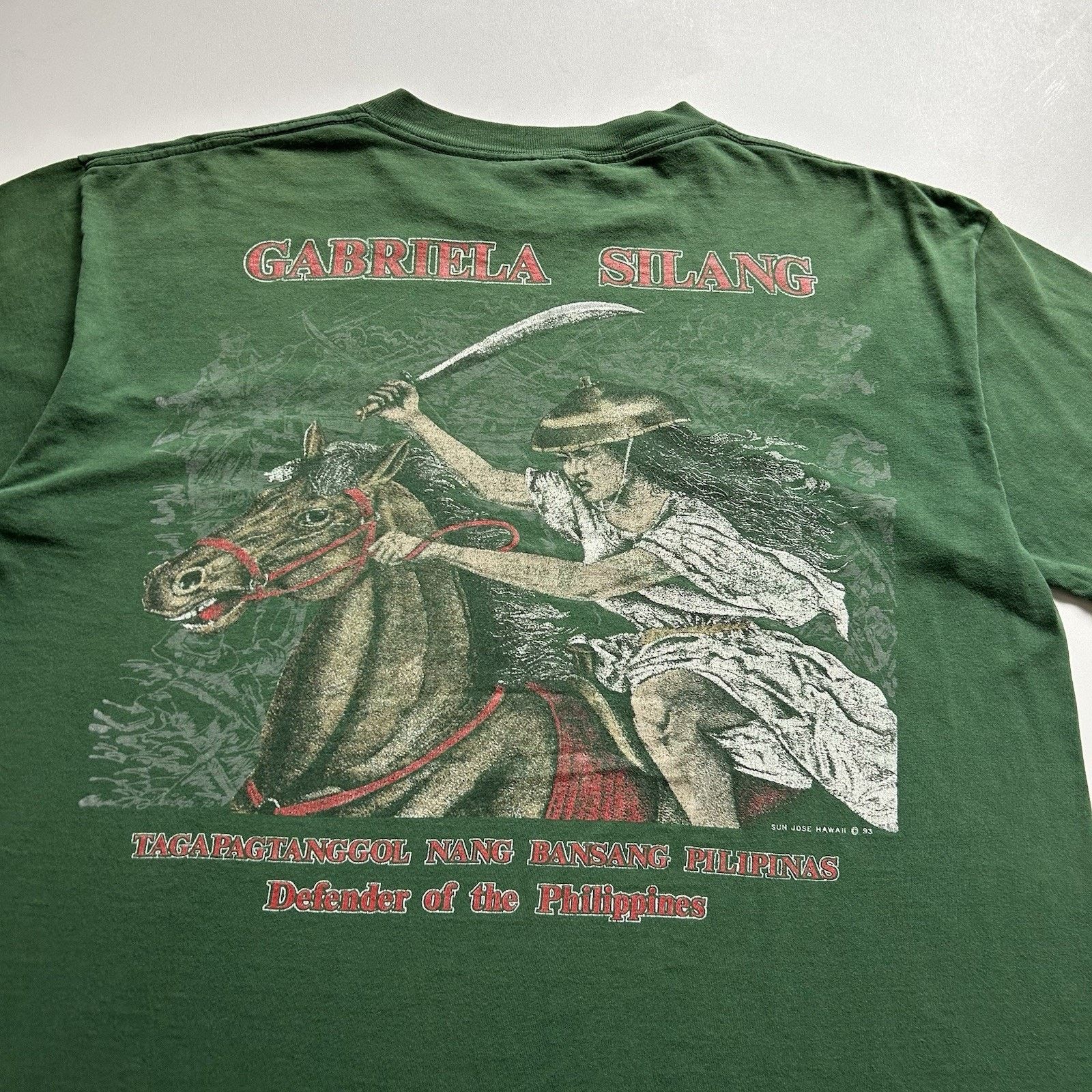 Vintage Vintage Filipino T Shirt XL 90s Gabriela Silang Philippines Size US XL / EU 56 / 4 - 2 Thumbnail