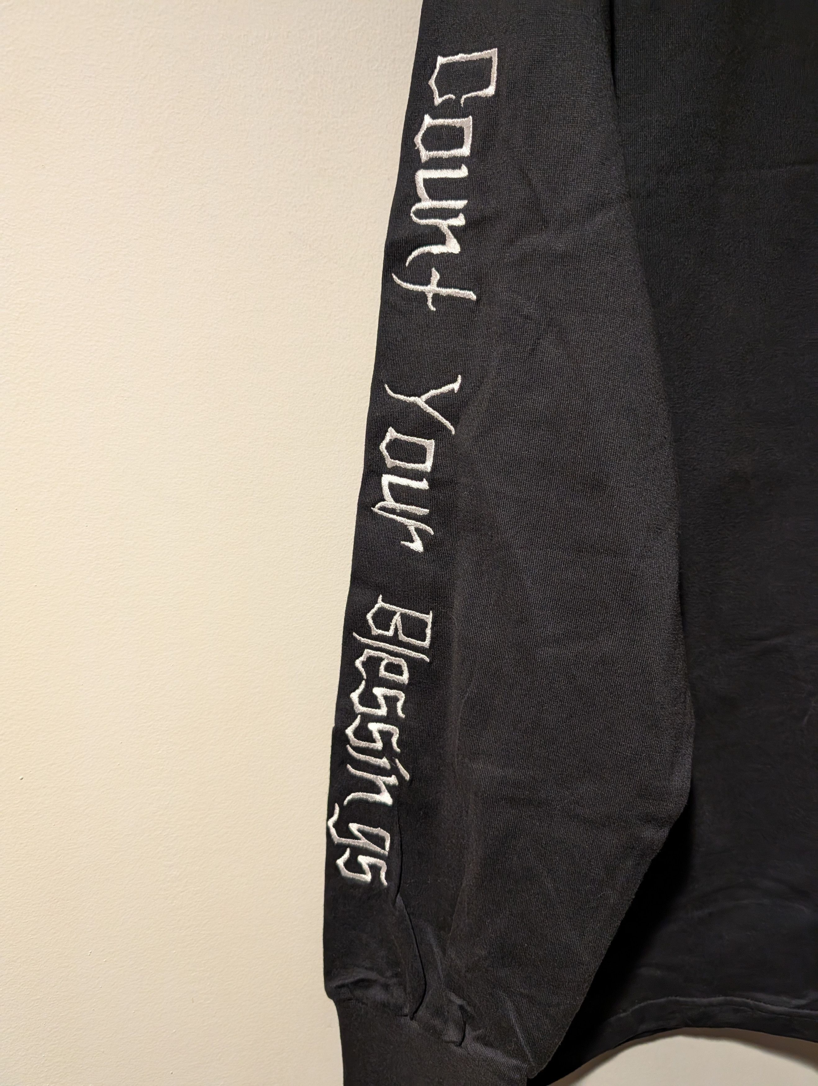 Gildan Nuclear Bane Diseased and Corrut Stay Toxic Long-Sleeve Size US L / EU 52-54 / 3 - 6 Thumbnail