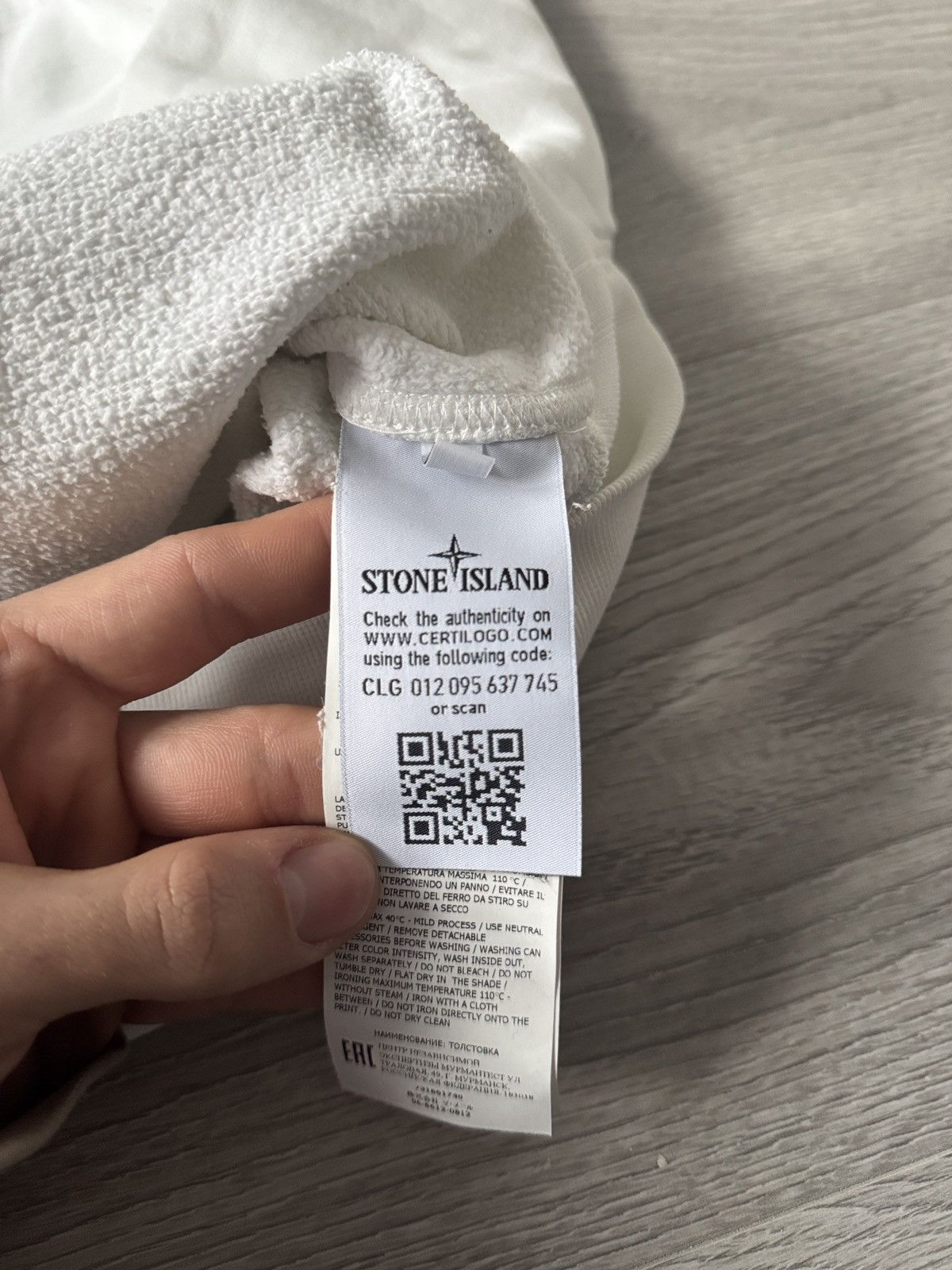 Stone Island White stone island hoodie Size US S / EU 44-46 / 1 - 11 Thumbnail