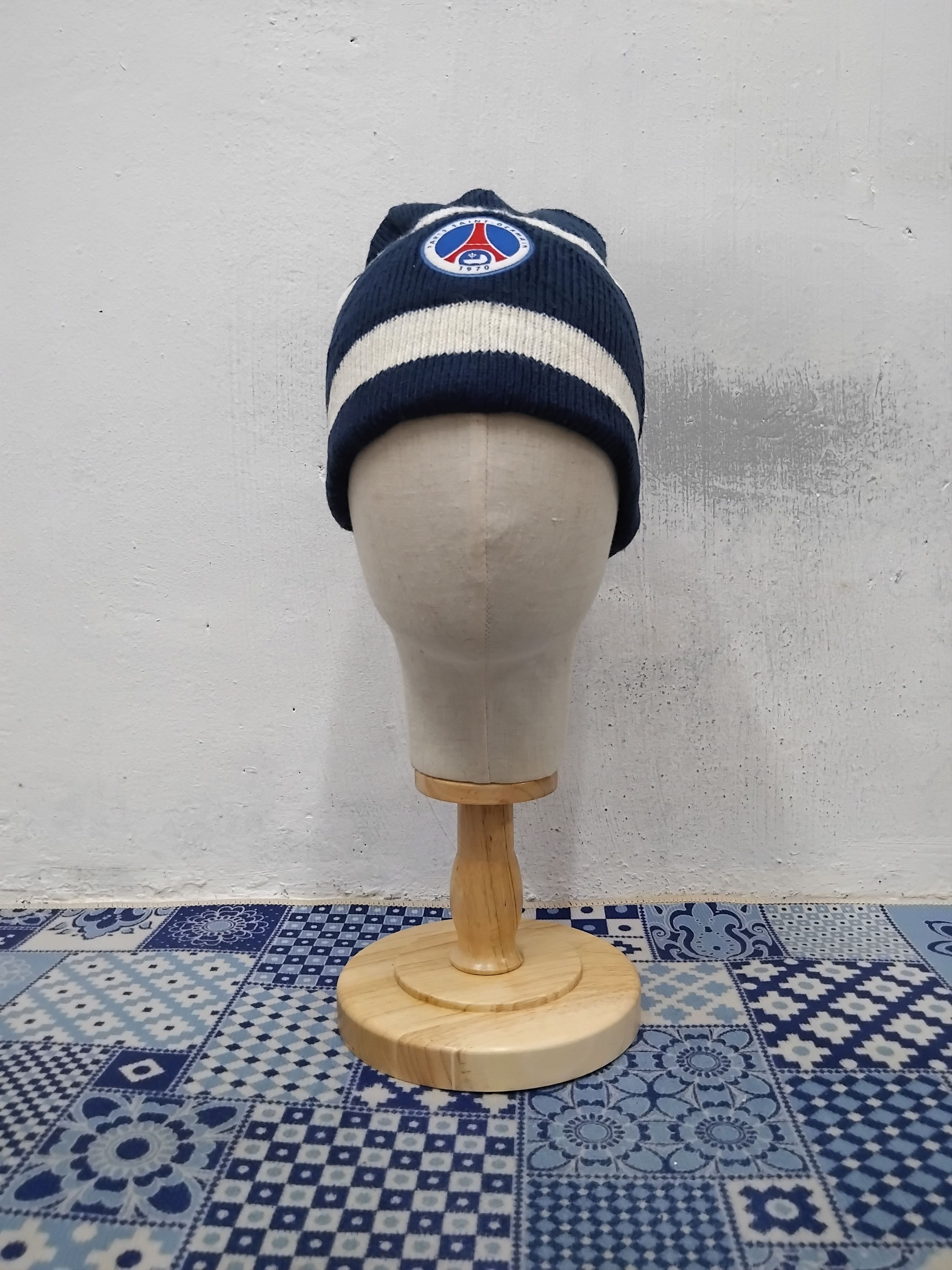 Nike 💥Vintage Nike Psg blue colour beanie Size ONE SIZE - 1 Thumbnail
