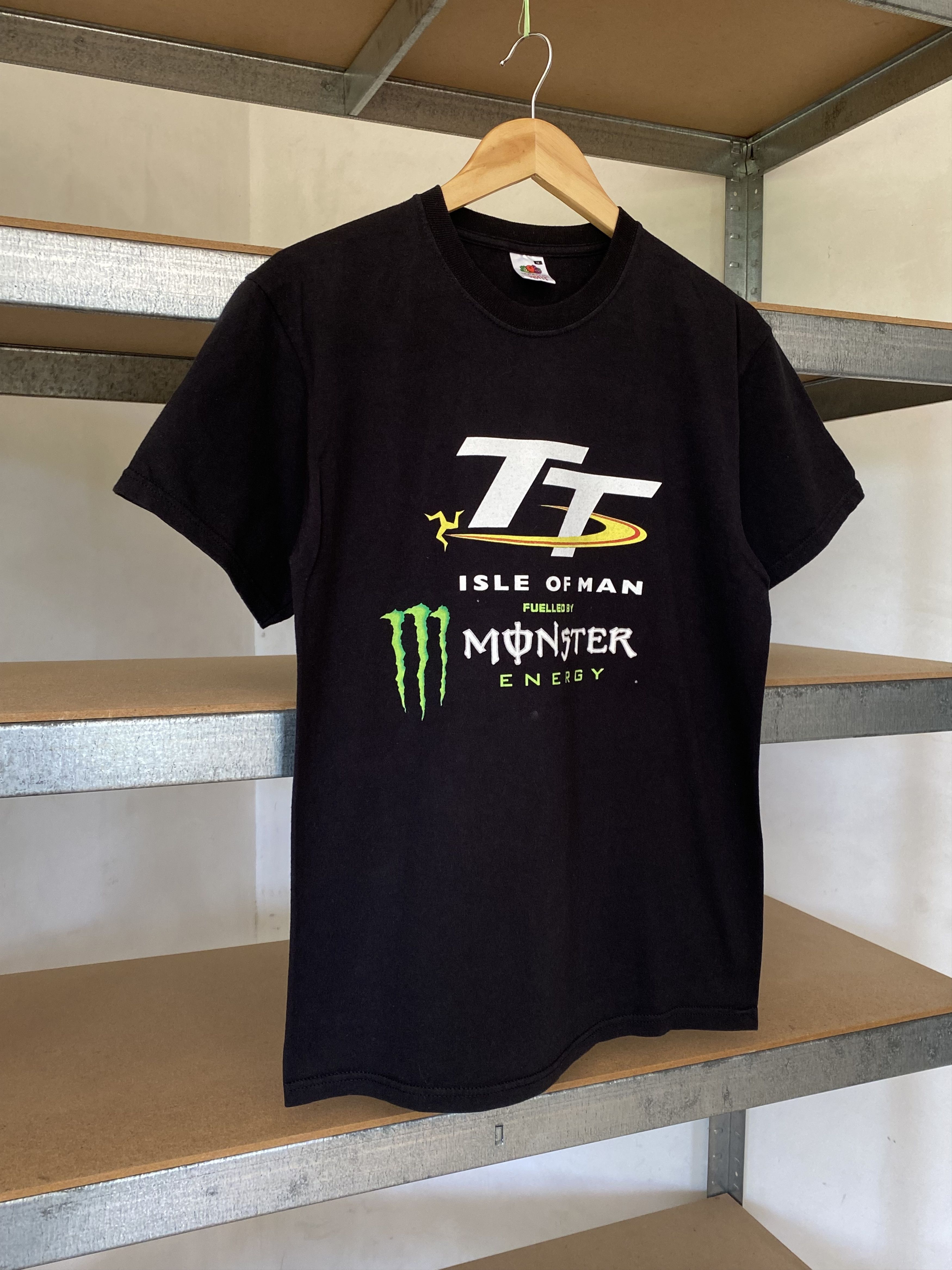 Vintage Vintage 2011 TT Isle Of Man Monster Energy Moto Racing Tee Size US M / EU 48-50 / 2 - 2 Thumbnail