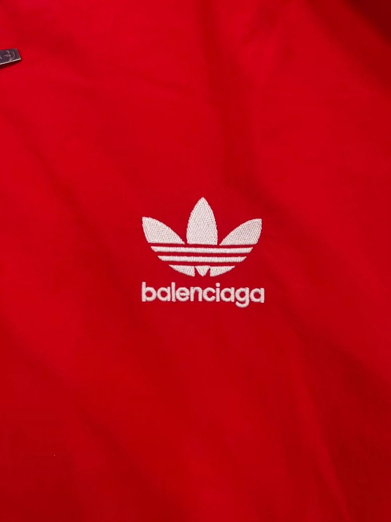 Balenciaga Balenciaga size 3 Adidas Logo monogrammed stand-up striped Size US M / EU 48-50 / 2 - 3 Thumbnail