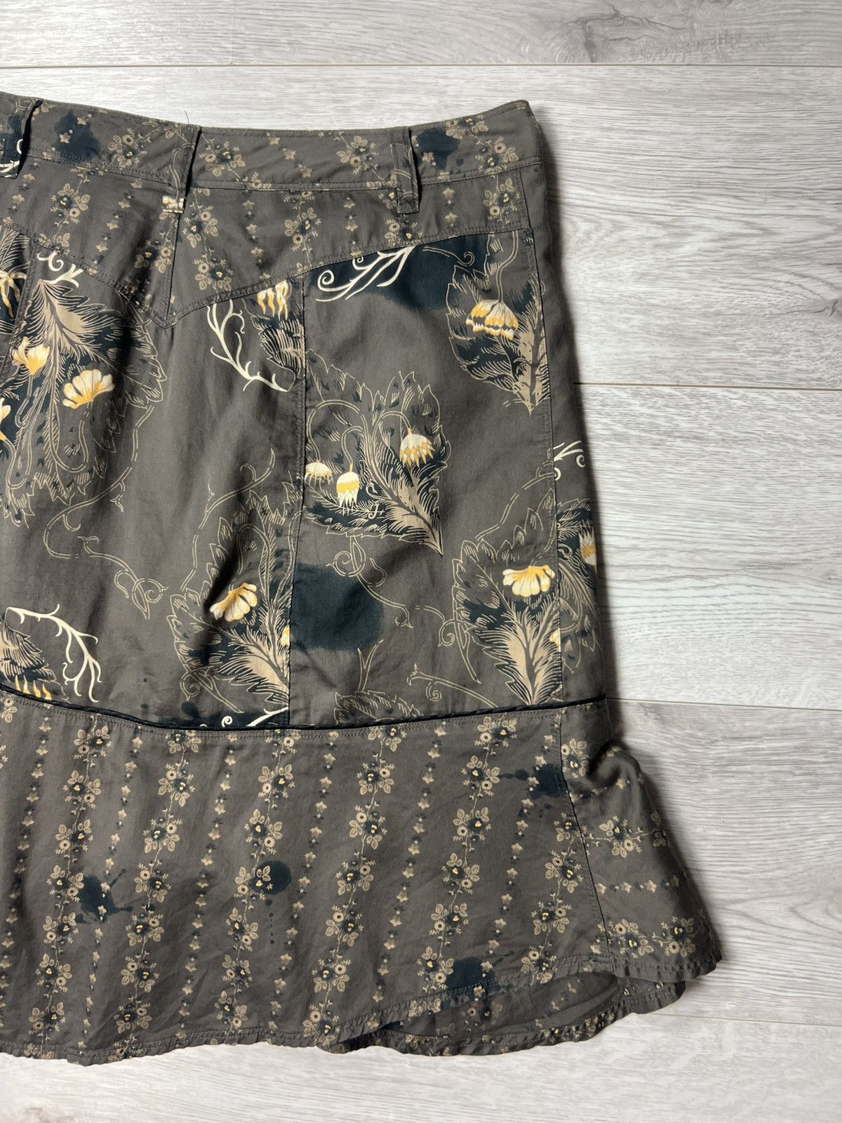 Diesel Diesel Y2K Floral Print Asymmetrical Midi Skirt with Pocket Size 27" / US 4 / IT 40 - 11 Thumbnail