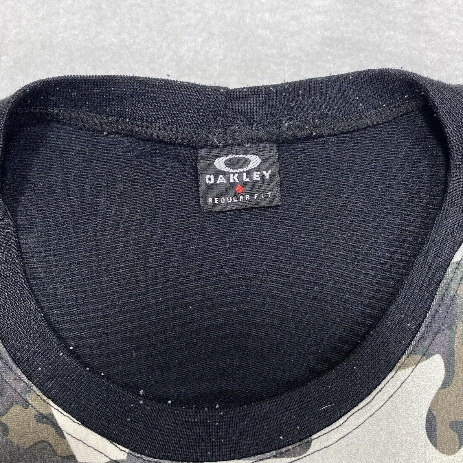Oakley Oakley Sunglasses Medium Camouflage Gray Black T Shirt Size US M / EU 48-50 / 2 - 3 Thumbnail