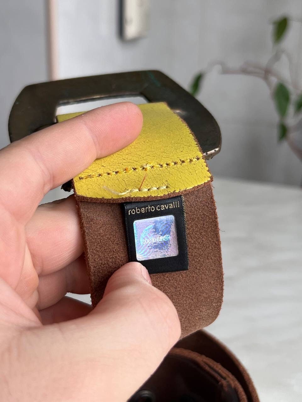 Designer × Roberto Cavalli Roberto Cavalli Crystal Buckle Italian Yellow Leather Belt Size 34 - 4 Thumbnail