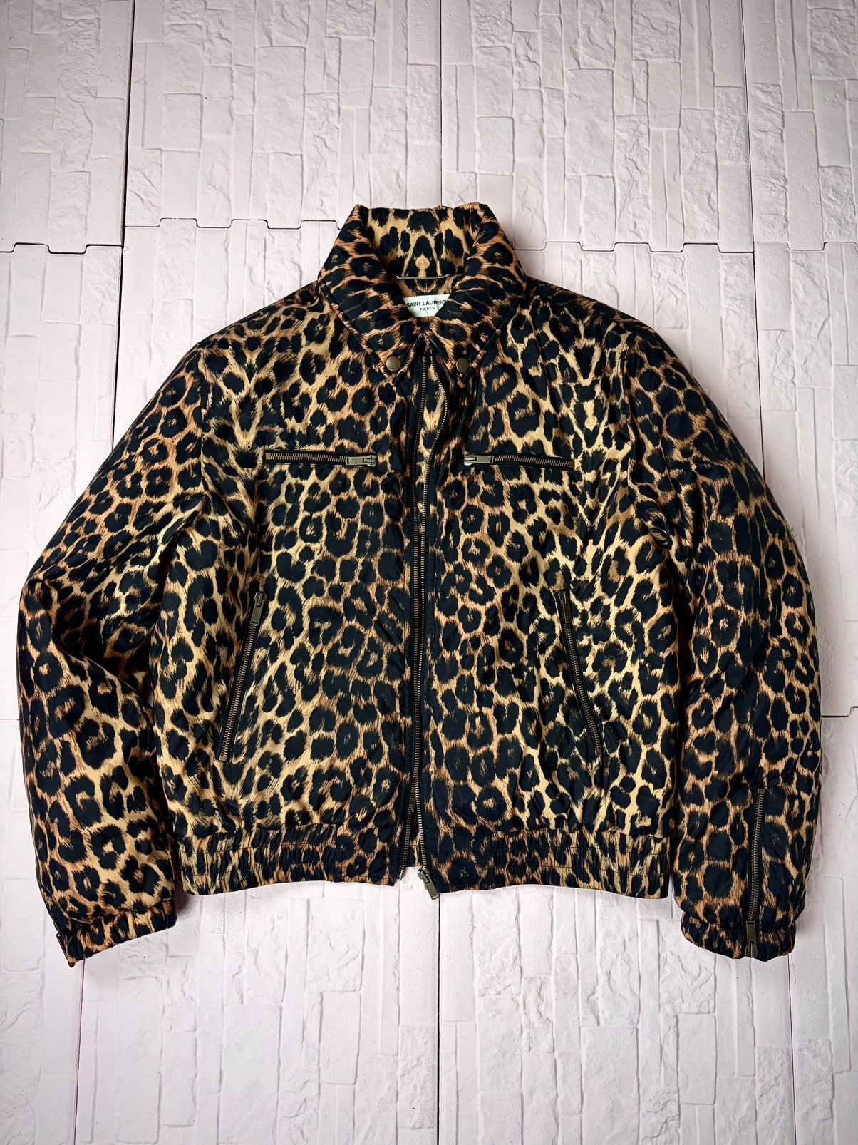 Saint Laurent Paris Saint laurent leopard bomber Size US M / EU 48-50 / 2 - 1 Thumbnail