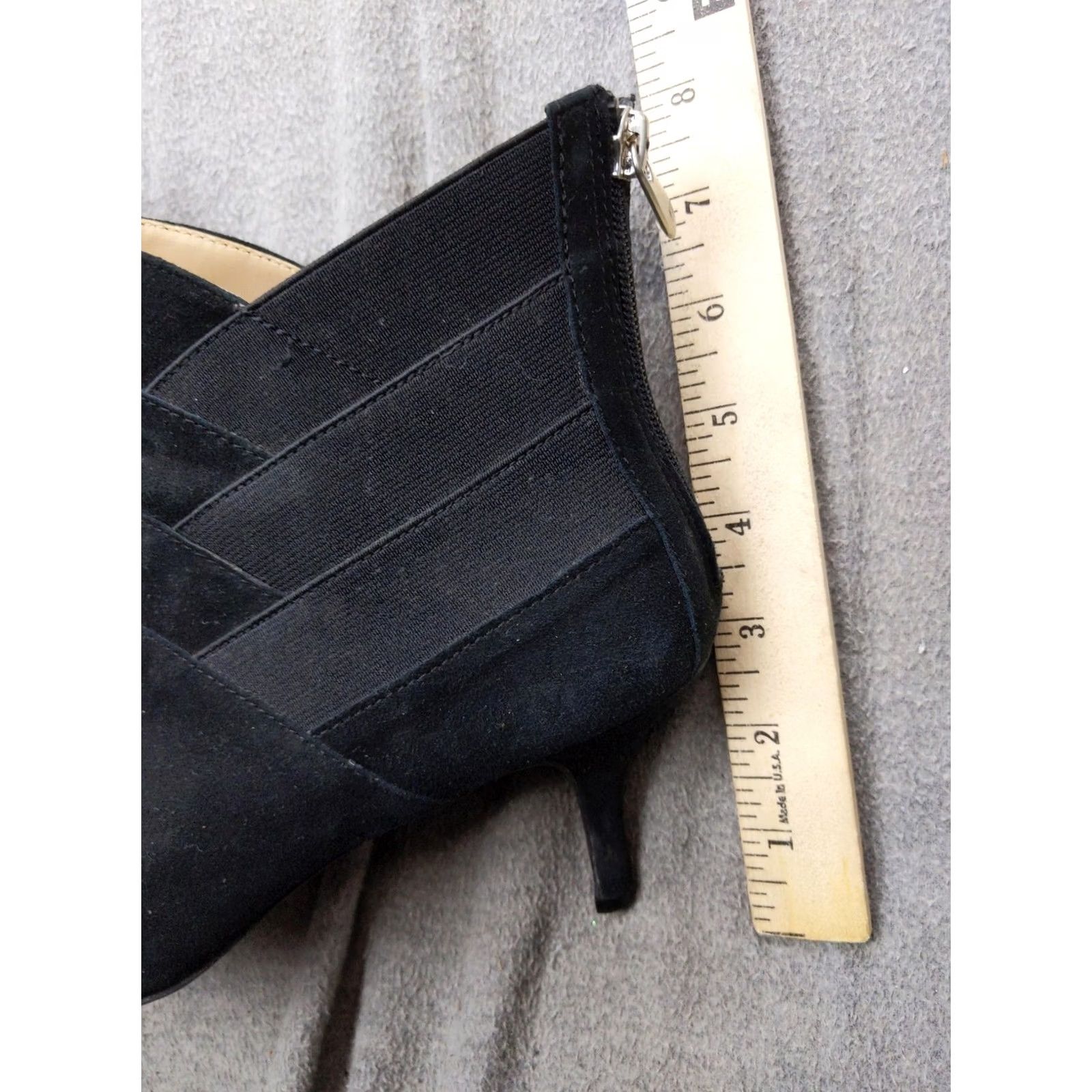 Vintage Adrienne Vittadini AV-SORI Boots Womens 10 Black Leather Ankle Kitten Zipper Pointed Toe Bootie Shoes Size US 10 / IT 40 - 2 Thumbnail