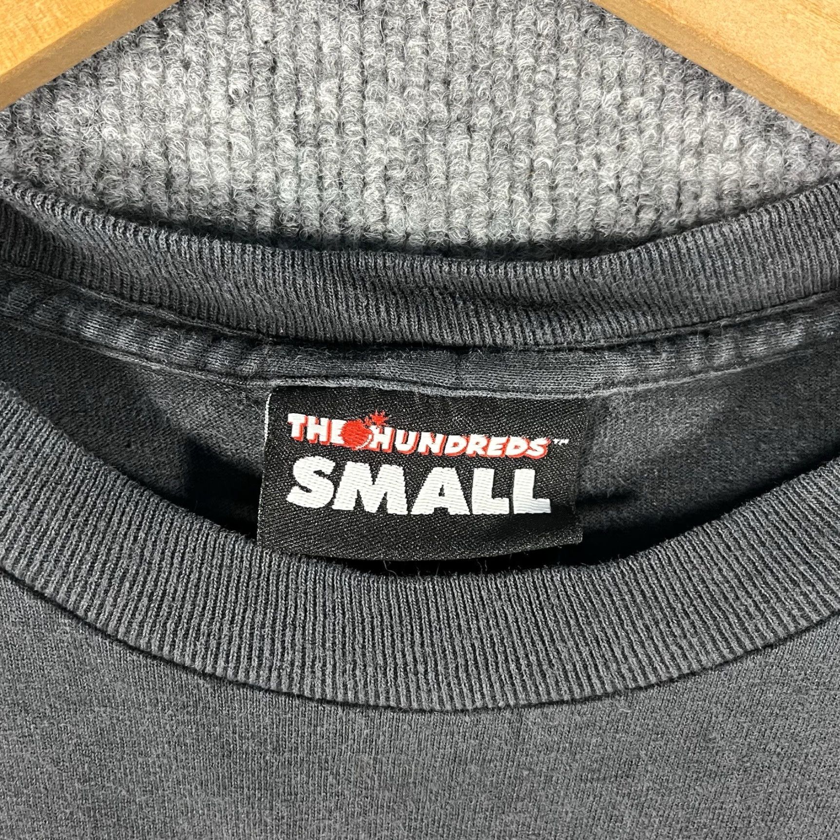 The Hundreds Vintage Yes The Hundreds Adam Bomb T-Shirt Mens Small Box Logo Bogo Streetwear Skate Size US S / EU 44-46 / 1 - 3 Thumbnail