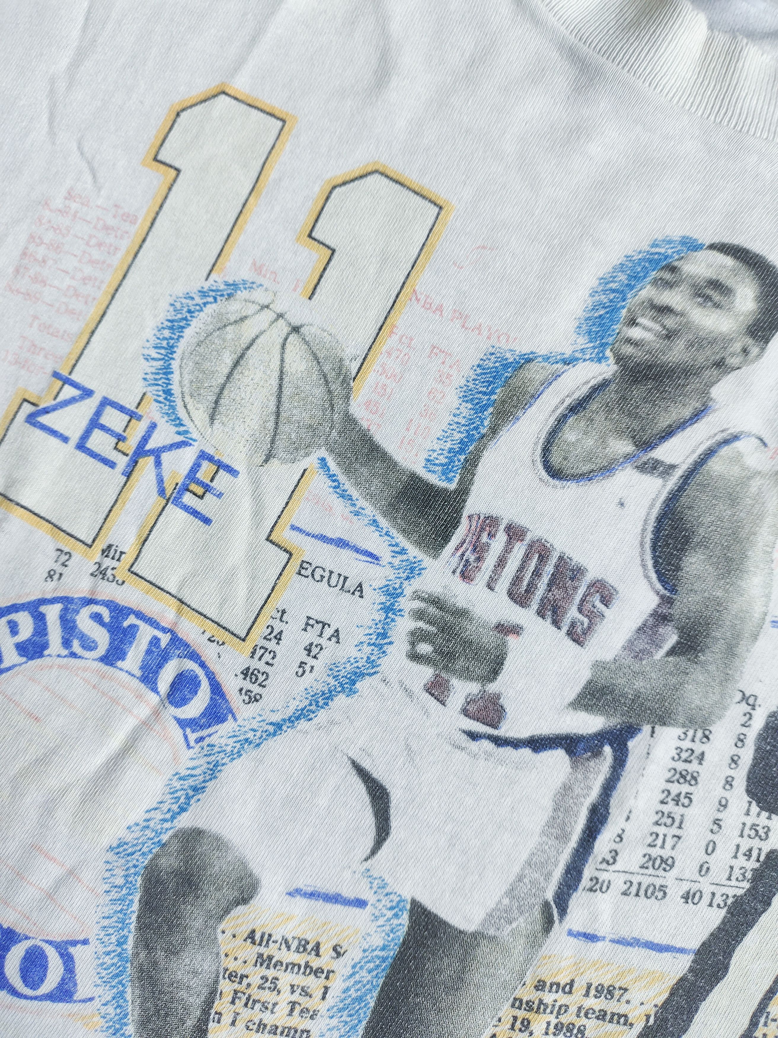 NBA × Salem Sportswear × Vintage Vintage Isiah Thomas Detroit Pistons Player 90s T-shirt Size US XL / EU 56 / 4 - 6 Thumbnail