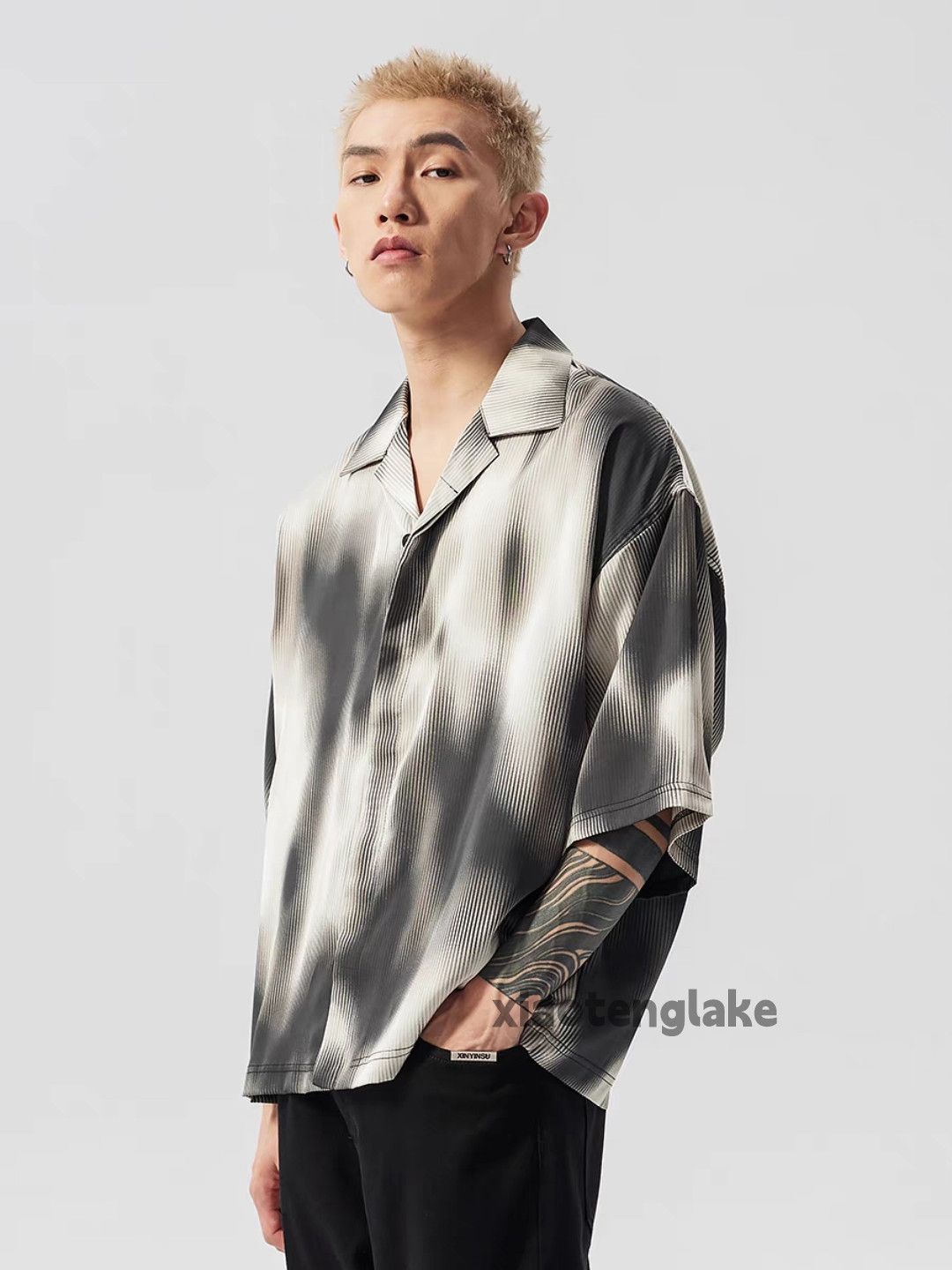 Vintage Unisex outdoor utility loose pattern yuppie party shirt Size US S / EU 44-46 / 1 - 1 Thumbnail