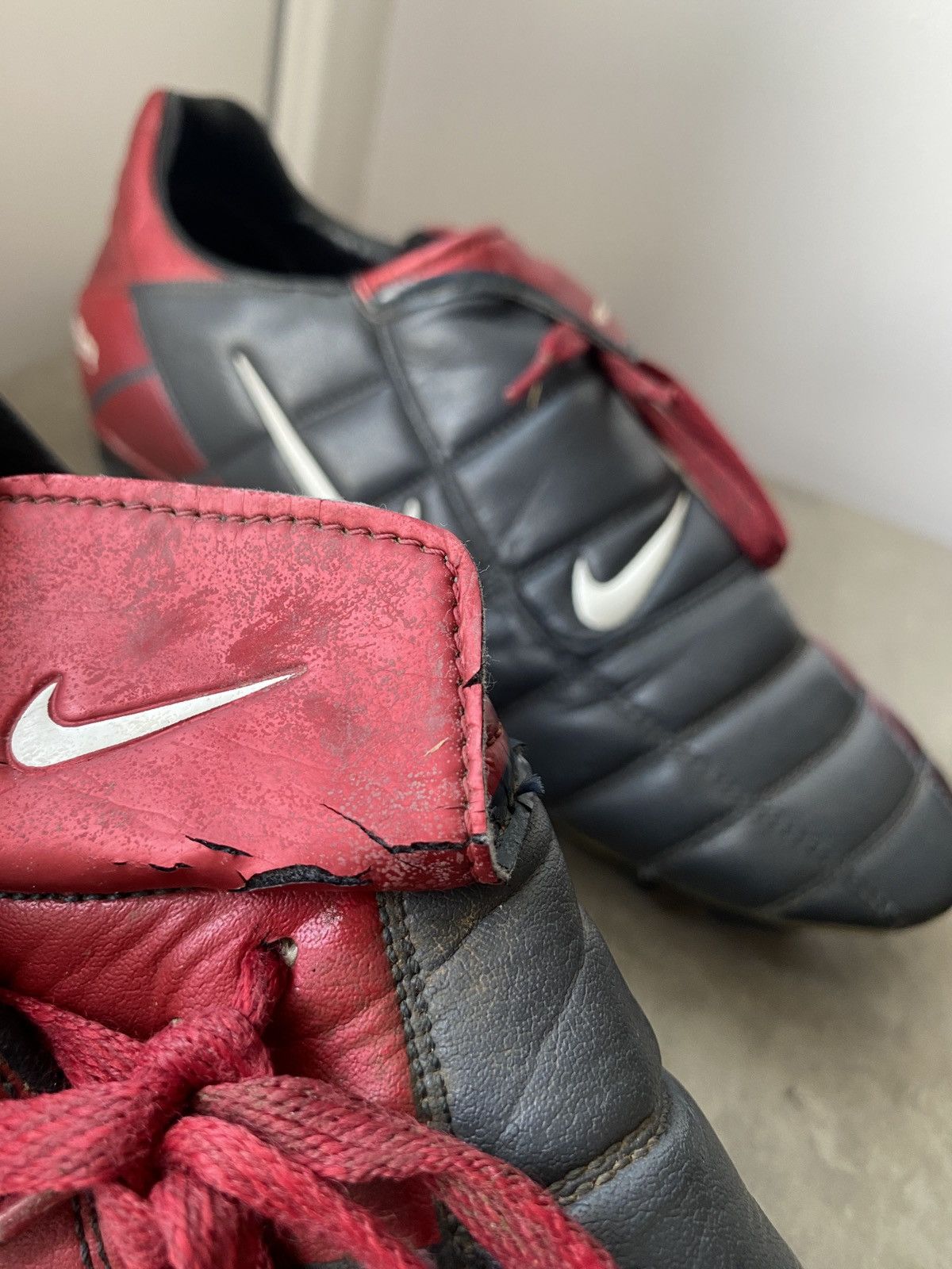 Nike Nike Air Zoom 90 FG 2002 Soccer Boots Football Cleats RARE Size US 11.5 / EU 44-45 - 9 Thumbnail