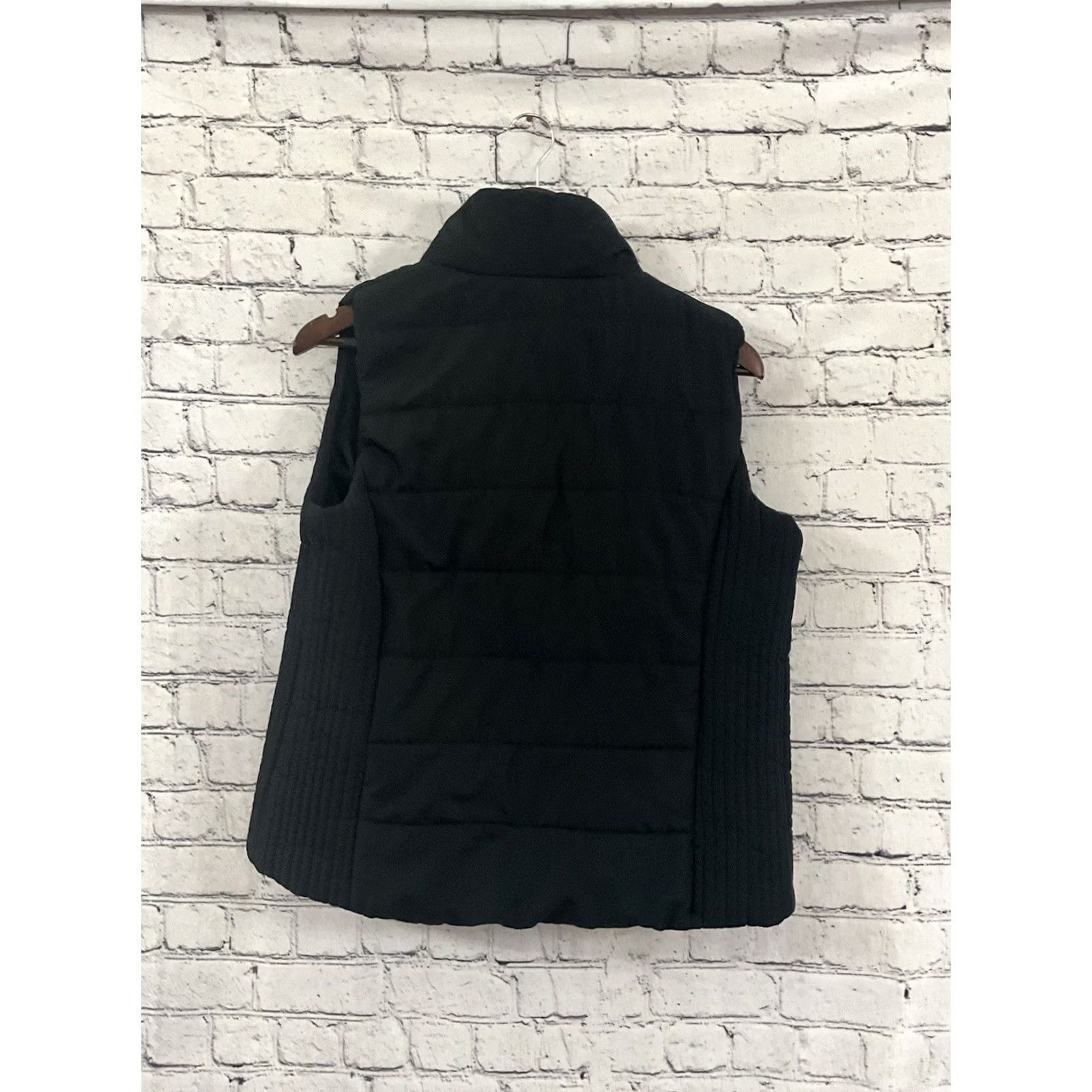 Vintage VINTAGE NY & Company Zip Front Puffer Vest Black Women Sz S NWOT Size S / US 4 / IT 40 - 2 Thumbnail
