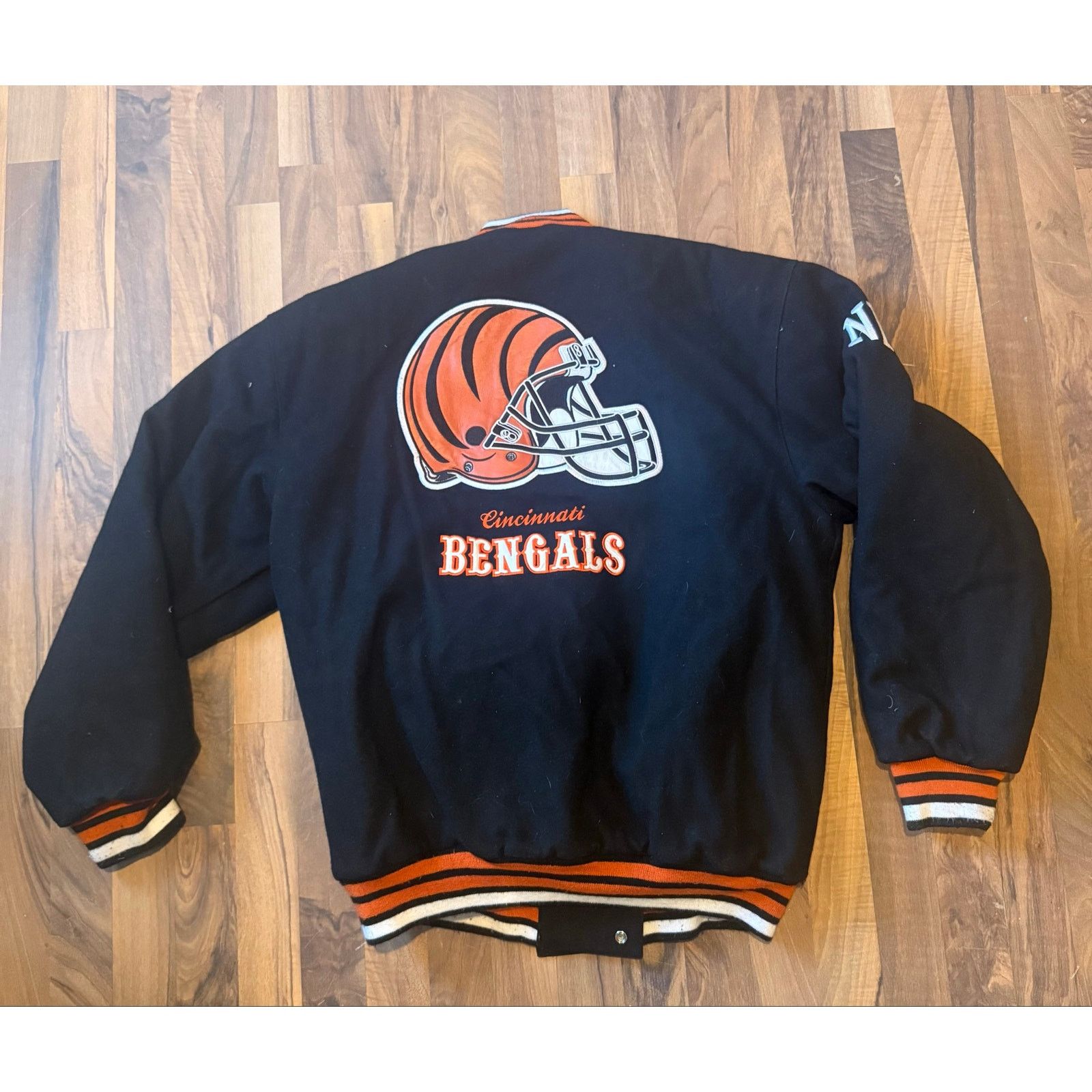 NFL NFL Cincinnati Bangles Coat Side XL NWOT Size US XL / EU 56 / 4 - 4 Thumbnail