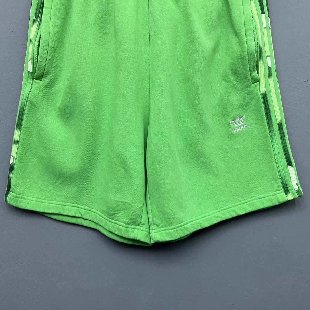 Adidas Adidas Firebird 3 Stripes Shorts Size US 30 / EU 46 - 4 Thumbnail