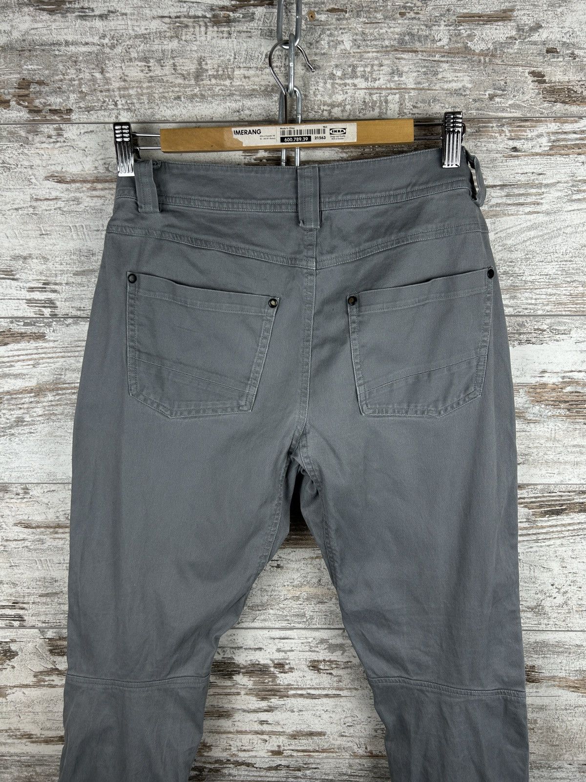 Arc'teryx Women’s Arcteryx Outdoor velvet pants corduroy cargo Size 28" / US 6 / IT 42 - 11 Thumbnail