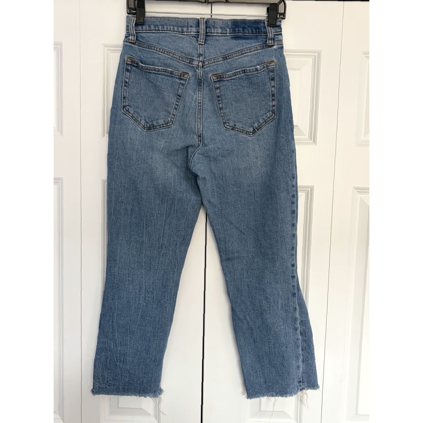Abercrombie & Fitch Abercrombie & Fitch Curve Love Ankle Straight Ultra High Rise Jeans sz 4s 27 Blue Denim Distressed 5-Pocket Women's 90s Style Jeans Size 27" / US 4 / IT 40 - 2 Thumbnail