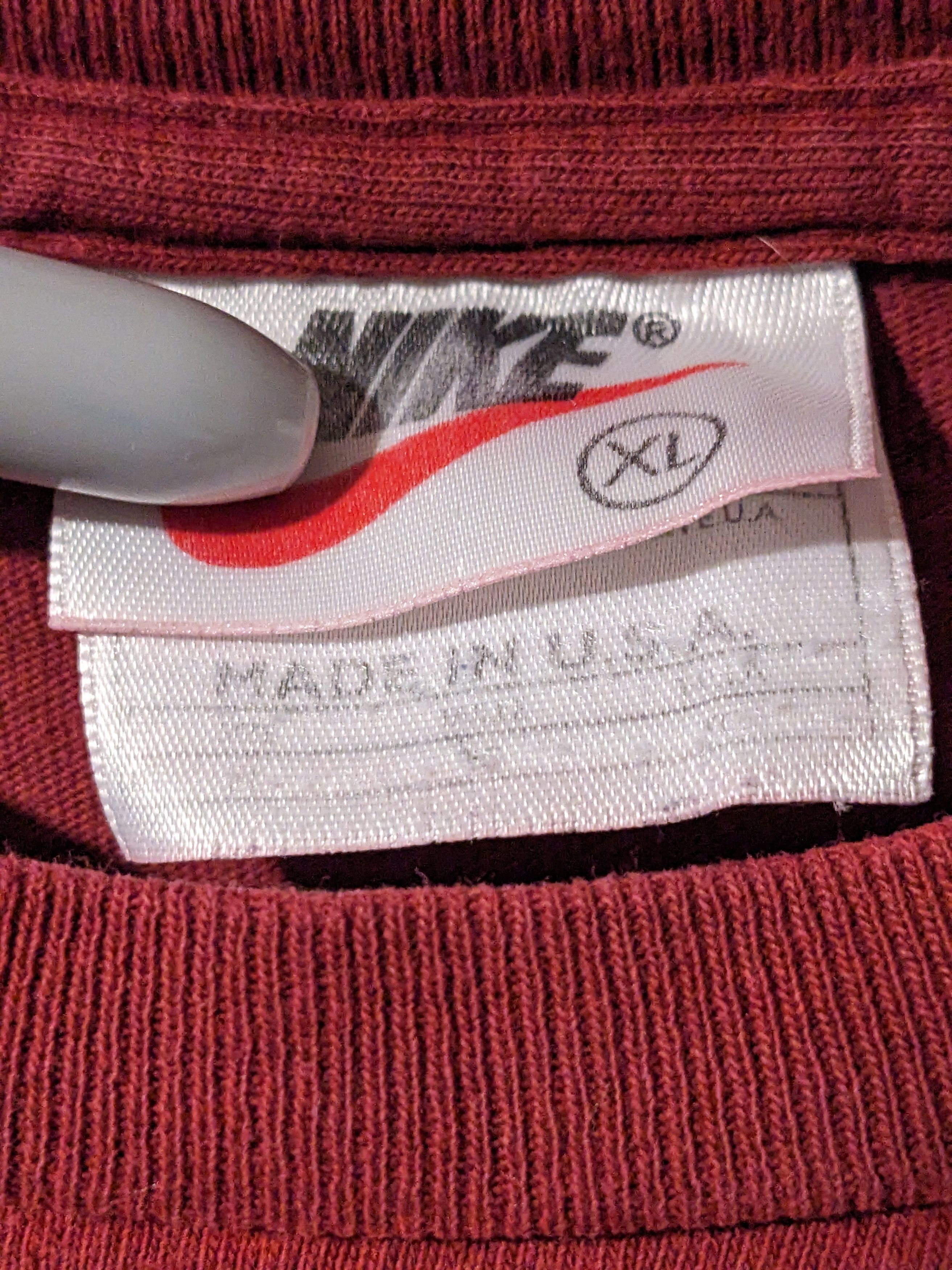 Nike × Vintage Vintage 90s Nike Mini Swoosh Essential YOUTH X-Large T-Shirt Size US XL / EU 56 / 4 - 3 Thumbnail