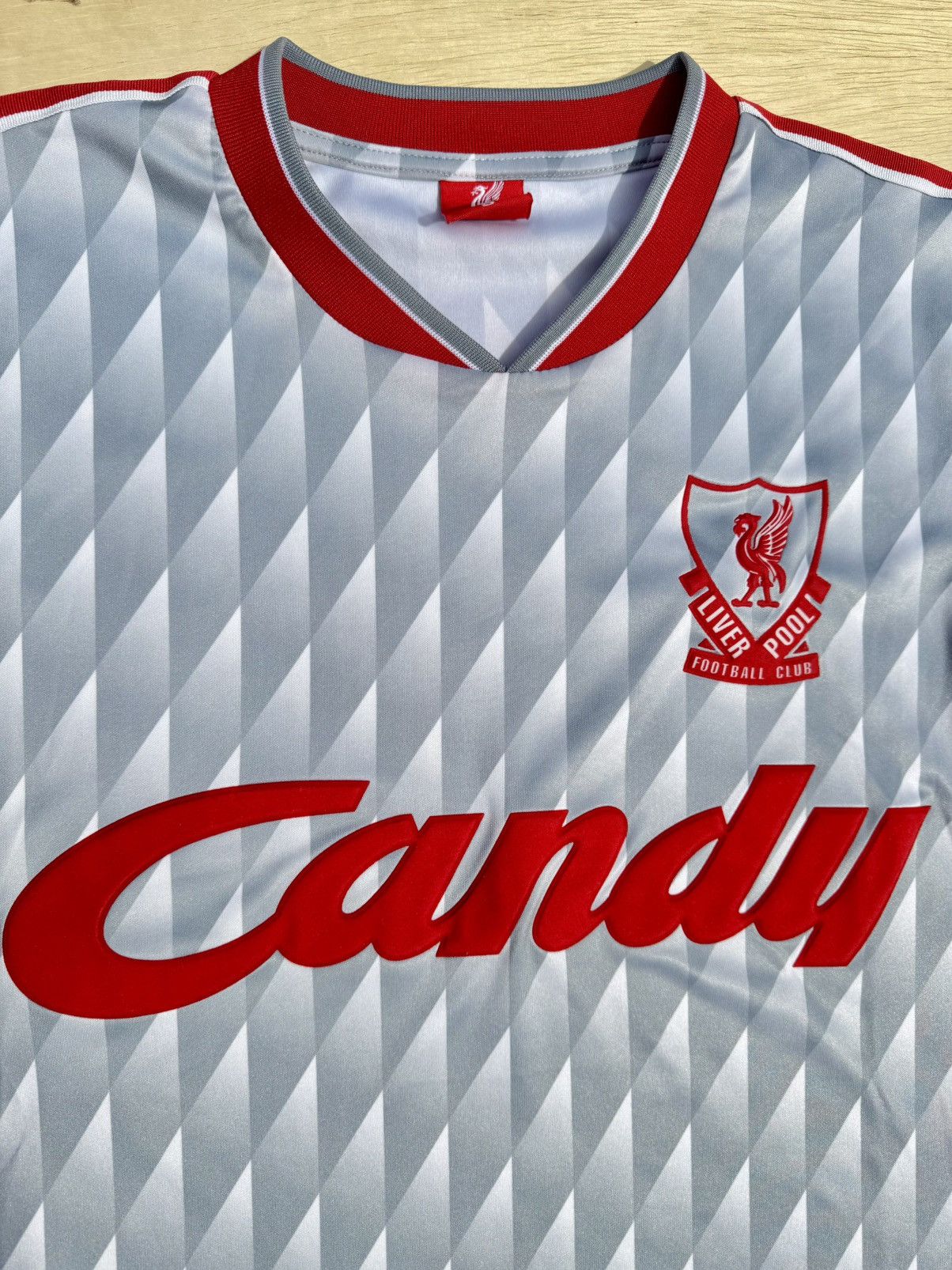 Vintage 1991 Candy FC Liverpool Retro Silver Soccer Jersey Size US S / EU 44-46 / 1 - 4 Thumbnail