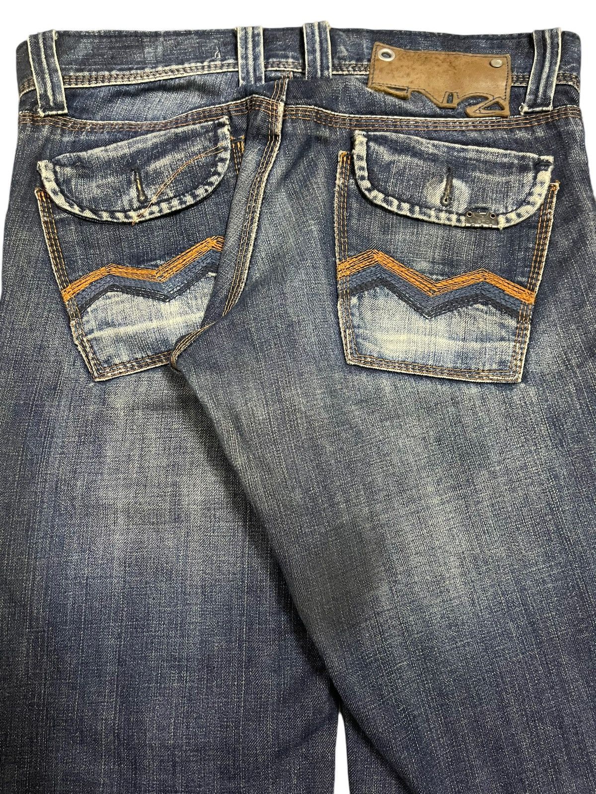 Energie Vintage Japanese Energie Blue Bleached Style Loose Jeans Size US 34 / EU 50 - 6 Thumbnail