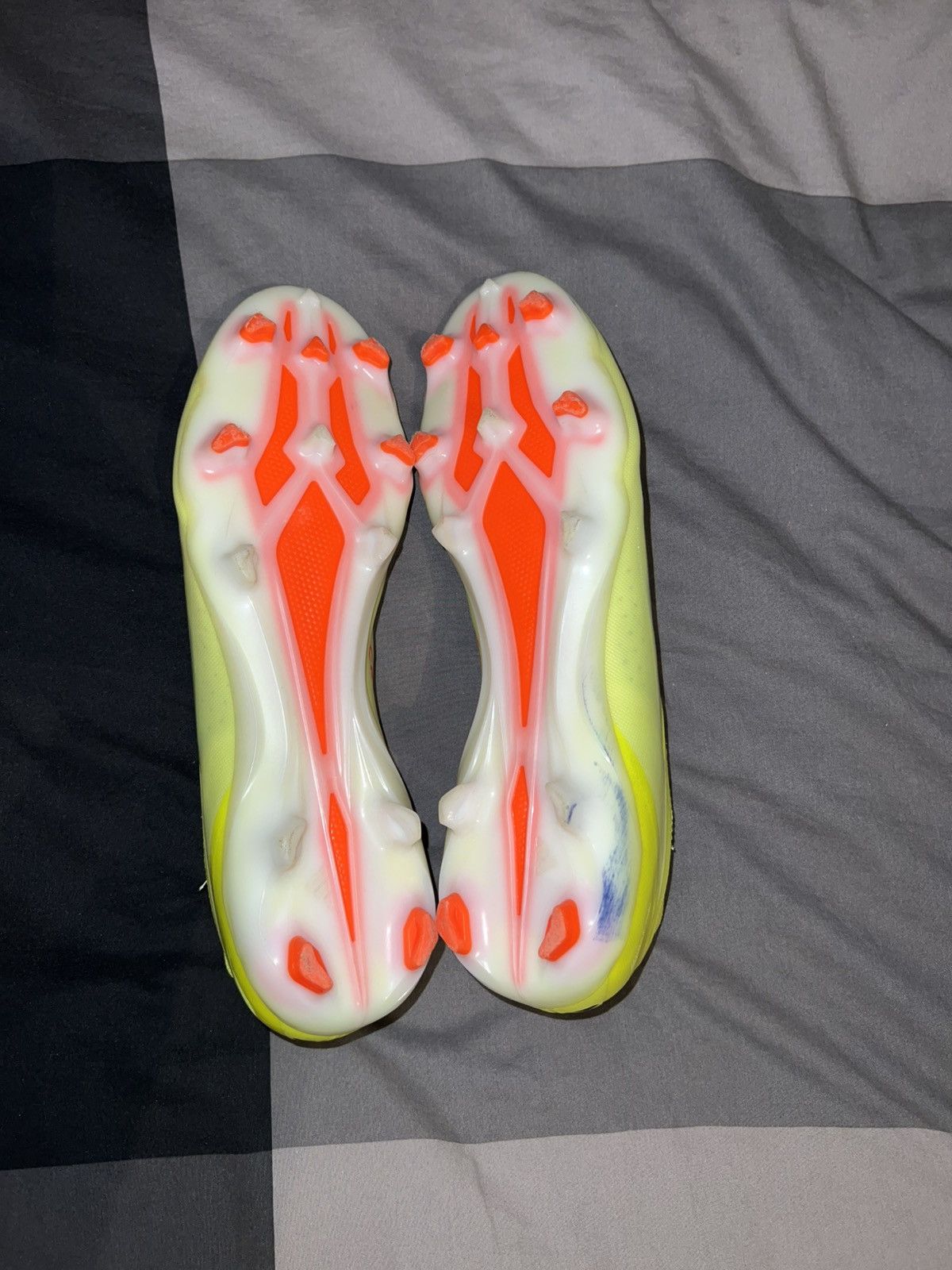 Adidas Yellow and black adidas boots Size US 11.5 / EU 44-45 - 4 Thumbnail