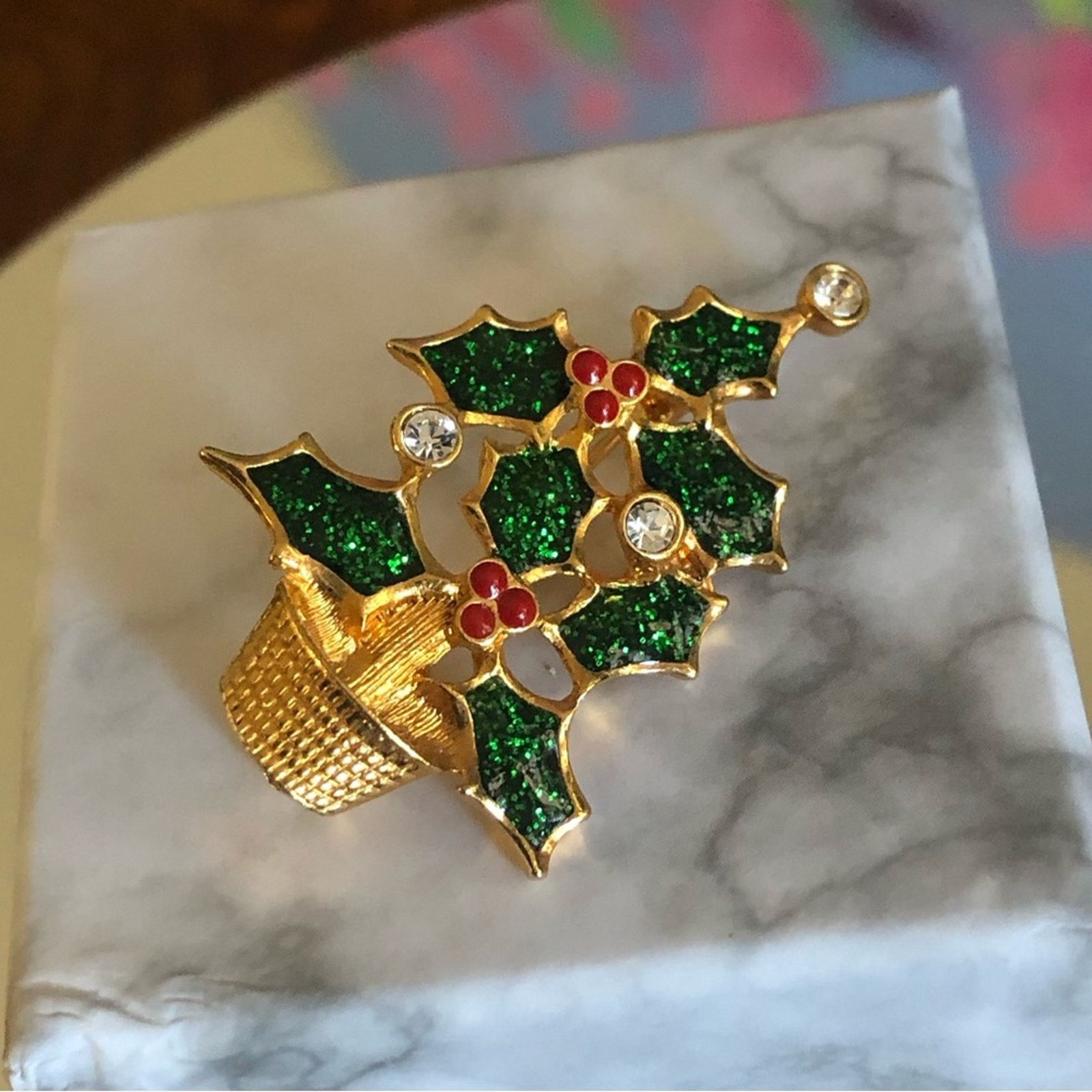 Vintage Vintage Avon Christmas tree brooch Size ONE SIZE - 1 Thumbnail