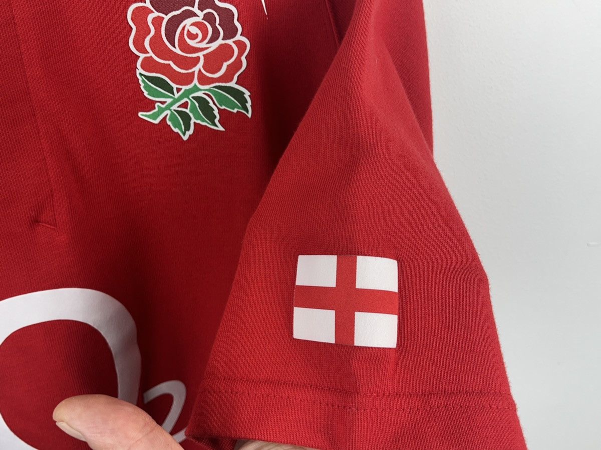 Nike × Vintage Nike Vintage Red White England Rugby O2 Short Jersey Size US M / EU 48-50 / 2 - 4 Thumbnail