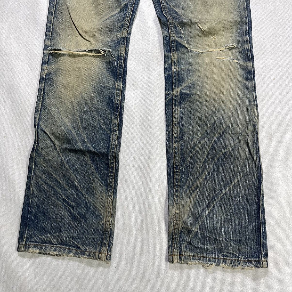 Japanese Brand Red Pepper Skull Stud Distressed Selvedge Waist Denim Pant Size US 31 - 5 Thumbnail