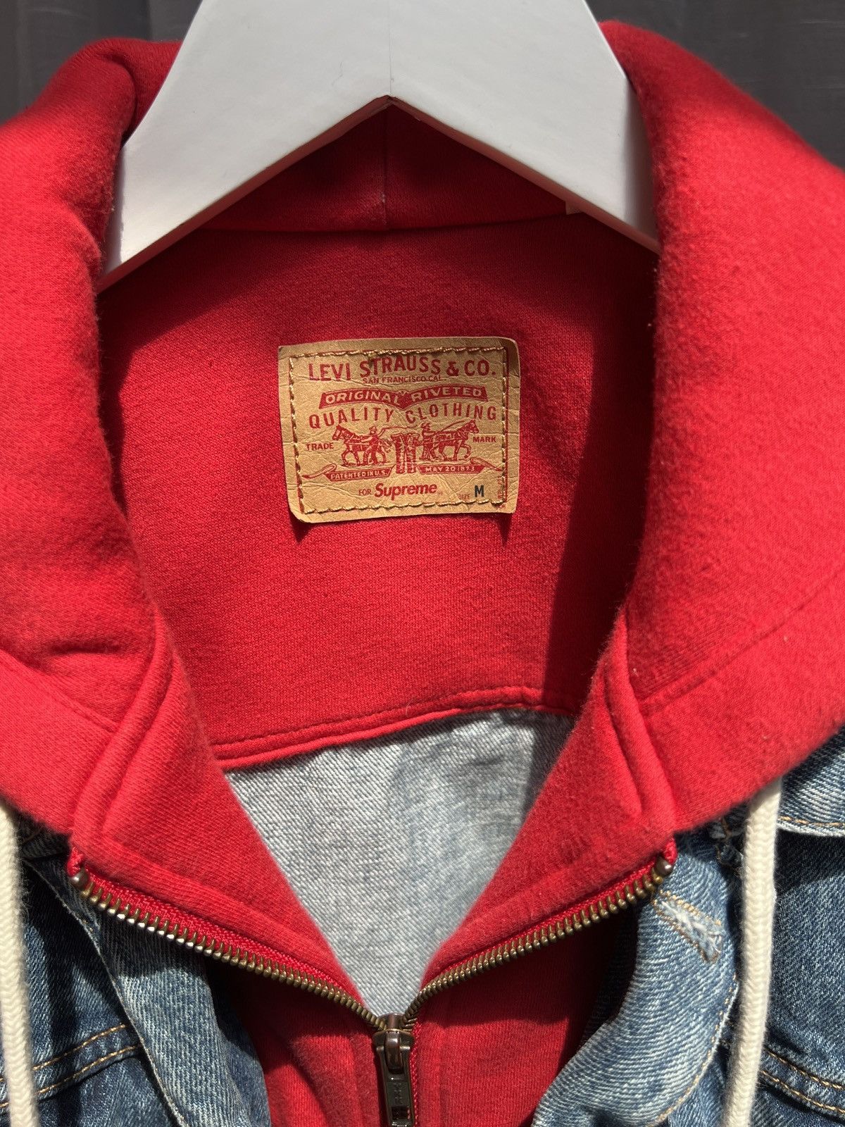 Levi's × Supreme Supreme X Levi’s Denim Hoodie Size M Size US M / EU 48-50 / 2 - 2 Thumbnail