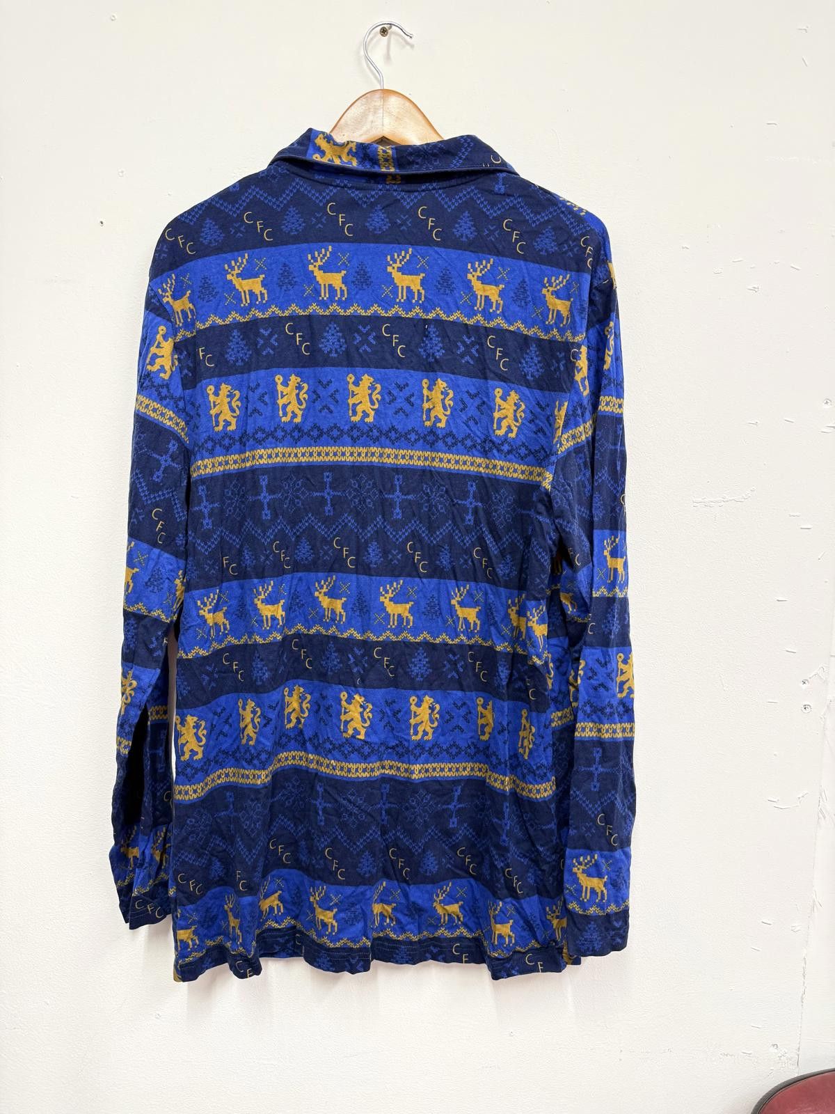 Other Chelsea FC Blue and Yellow Patterned Hoodie Size L Size US L / EU 52-54 / 3 - 4 Thumbnail
