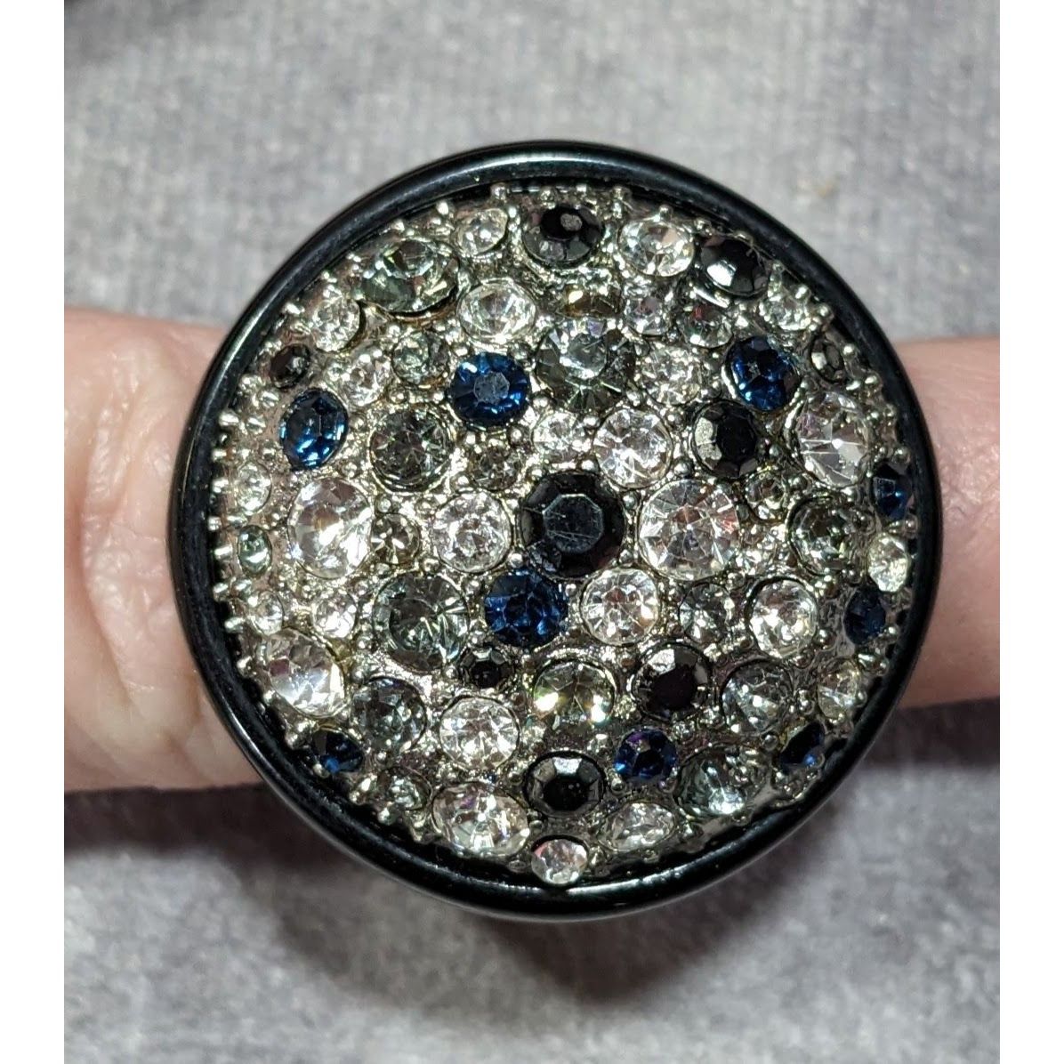 Other Vintage Glam Goth Rhinestone Studded Black Acrylic Statement Size ONE SIZE - 5 Thumbnail