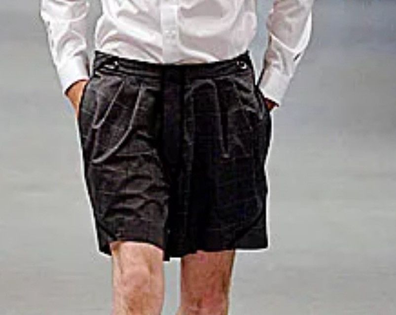 Raf Simons Raf Simons SS2007 Runway pleated grommet shorts Size US 32 / EU 48 - 1 Thumbnail