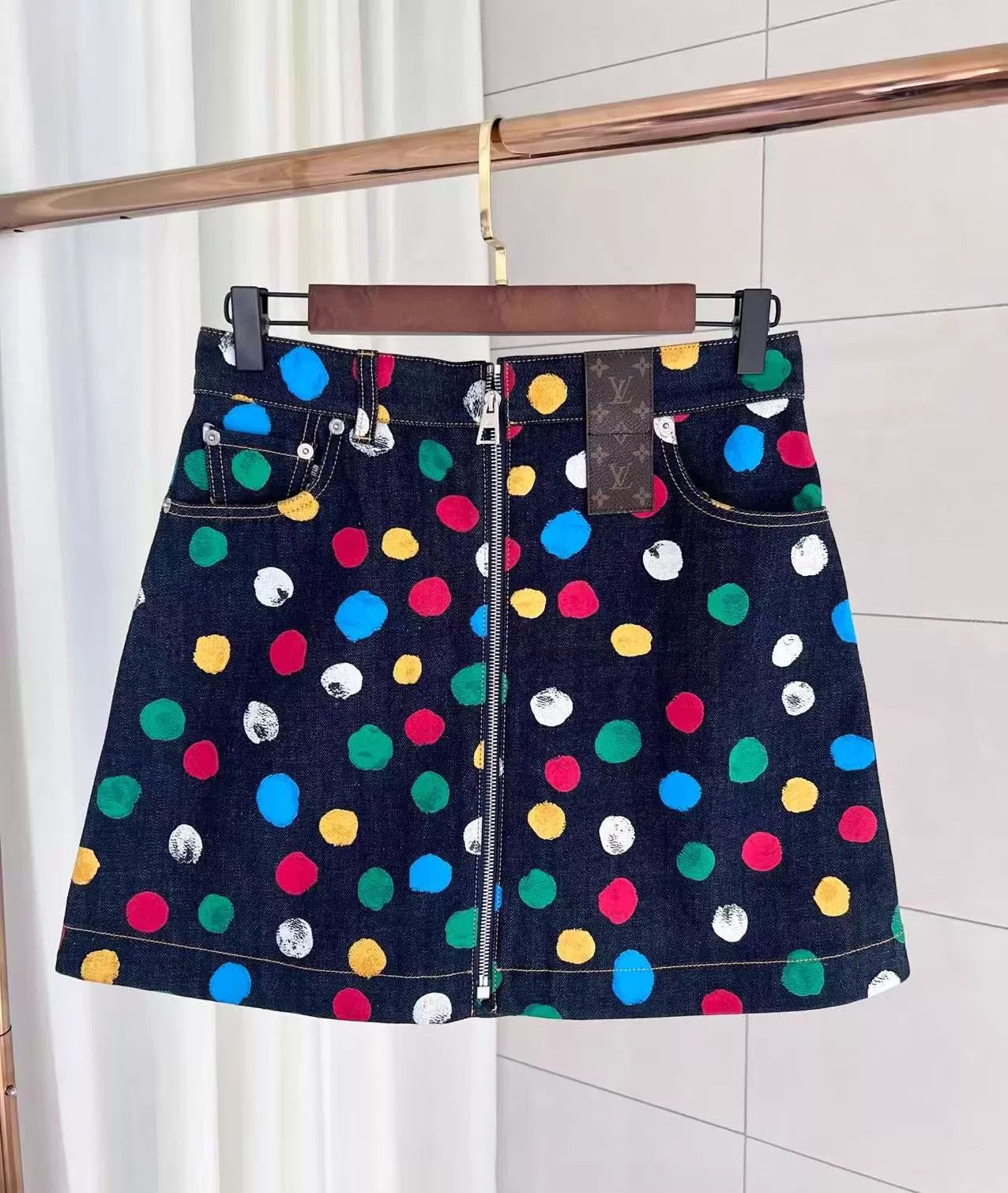 Louis Vuitton Louis Vuitton x Yayoi K Polka-dot Denim Mini Skirt 38 Size 27" / US 4 / IT 40 - 1 Thumbnail