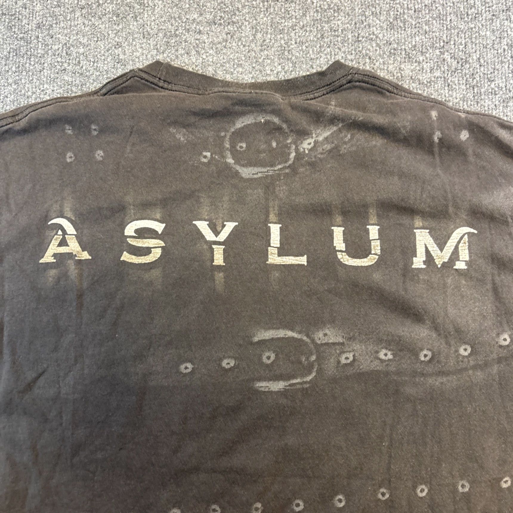 Hanes 2010 Disturbed Asylum Band T Shirt Hanes Black AOP Graphic XL Metal The Guy Mens XL Black Disturbed Asylum Band Shirt Hanes AOP Graphic XL Mens Size US XL / EU 56 / 4 - 7 Thumbnail