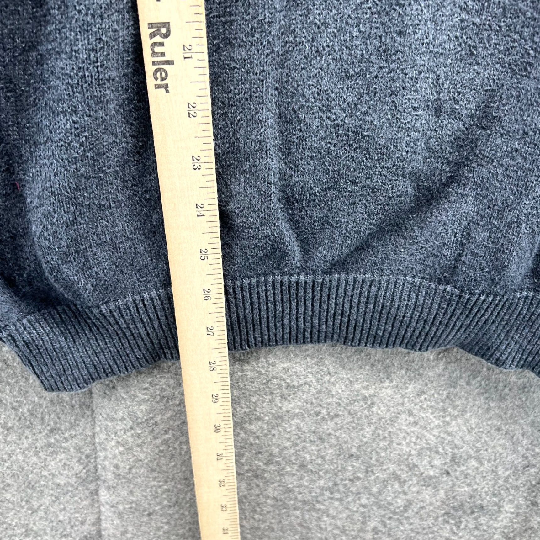 Brooks Brothers Brooks Brothers Sweater Men Large Adult Gray Pullover V-Neck Fleece Cotton Lux Size US L / EU 52-54 / 3 - 4 Thumbnail