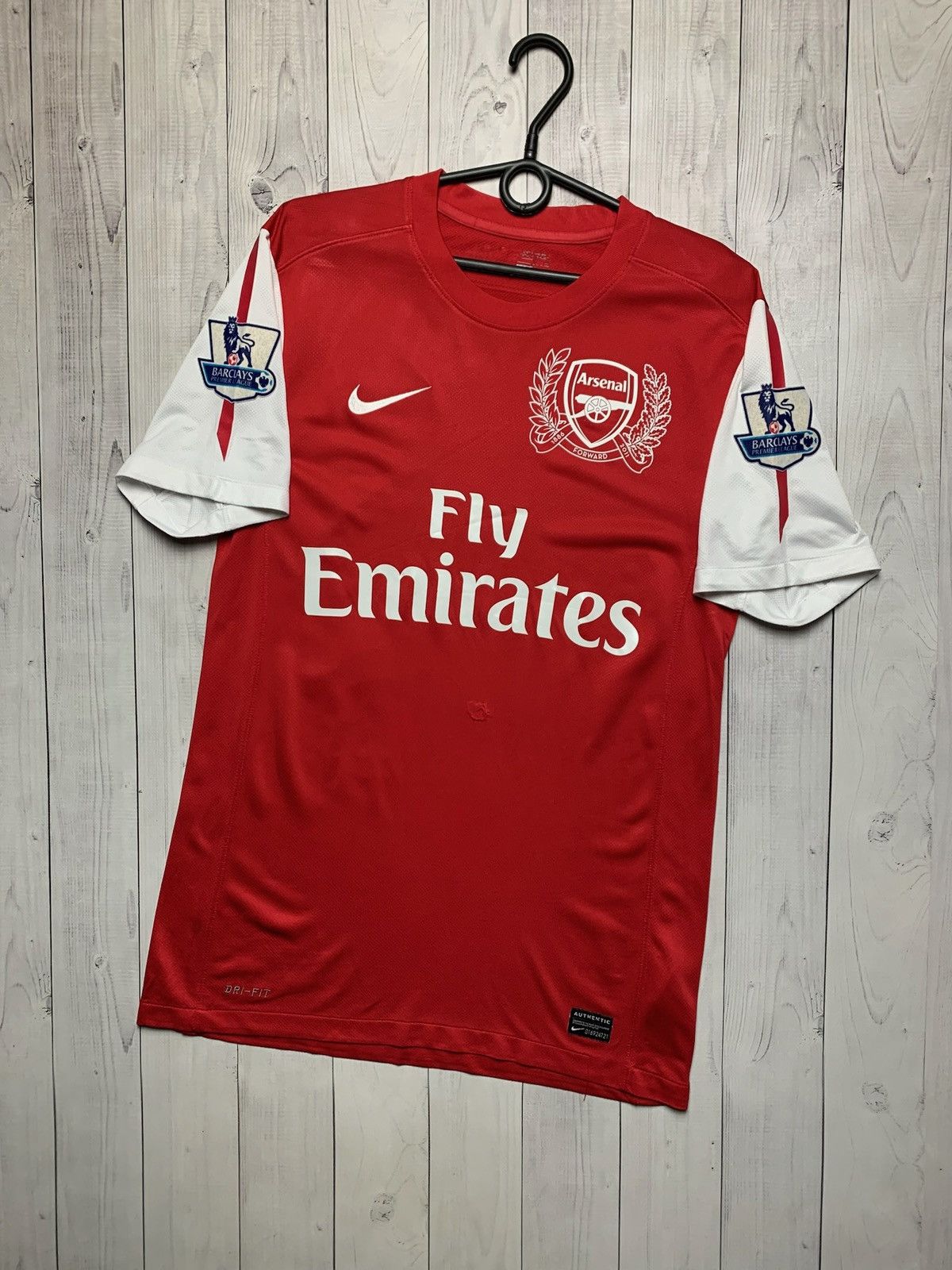 Nike × Vintage Vintage Nike Arsenal soccer jersey size S Size US S / EU 44-46 / 1 - 1 Thumbnail
