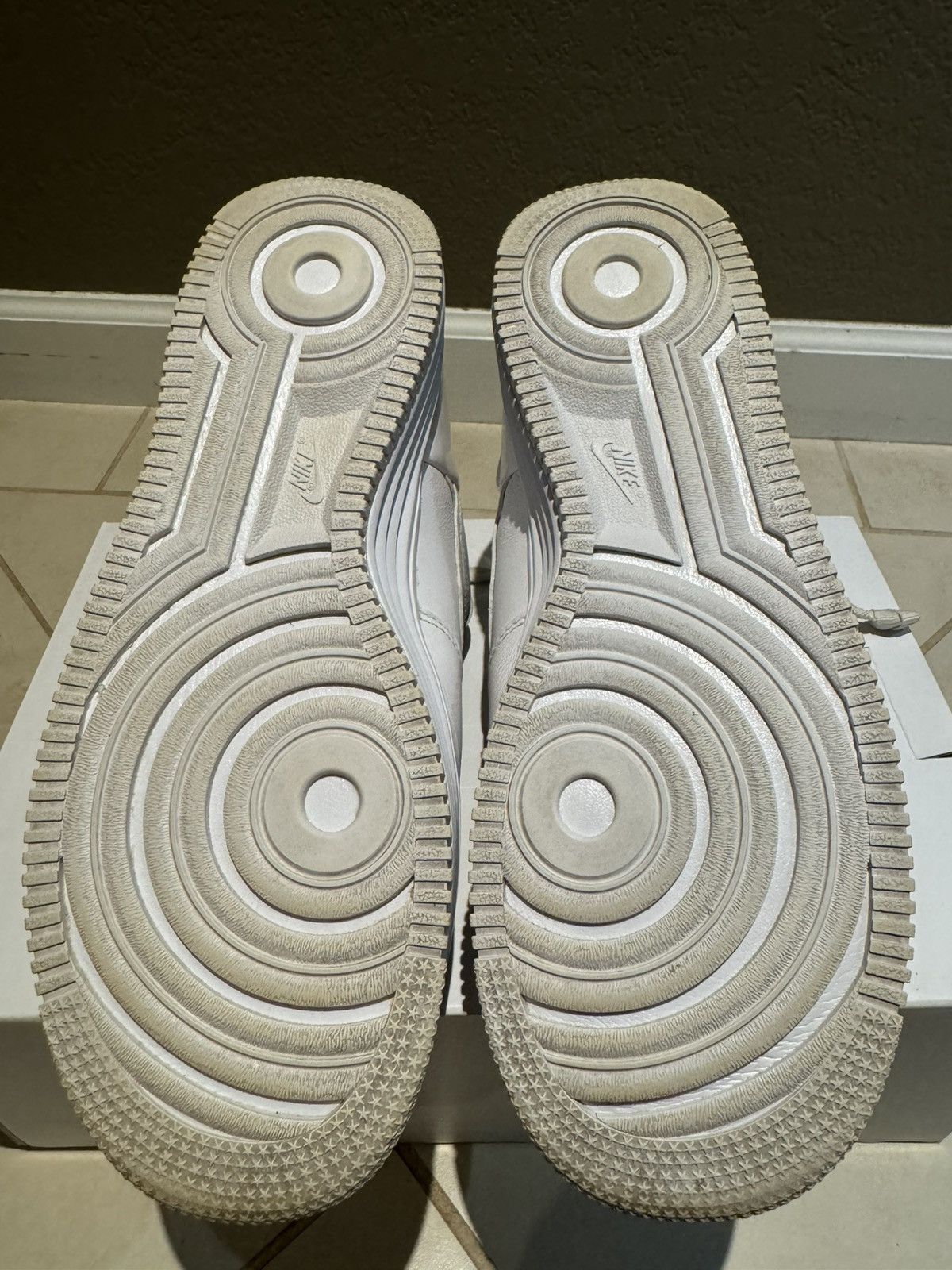 Acronym × Nike Acronym x Nike Lunar Air Force One 7.5 White Zipper Shoes Size US 7.5 / EU 40-41 - 11 Thumbnail