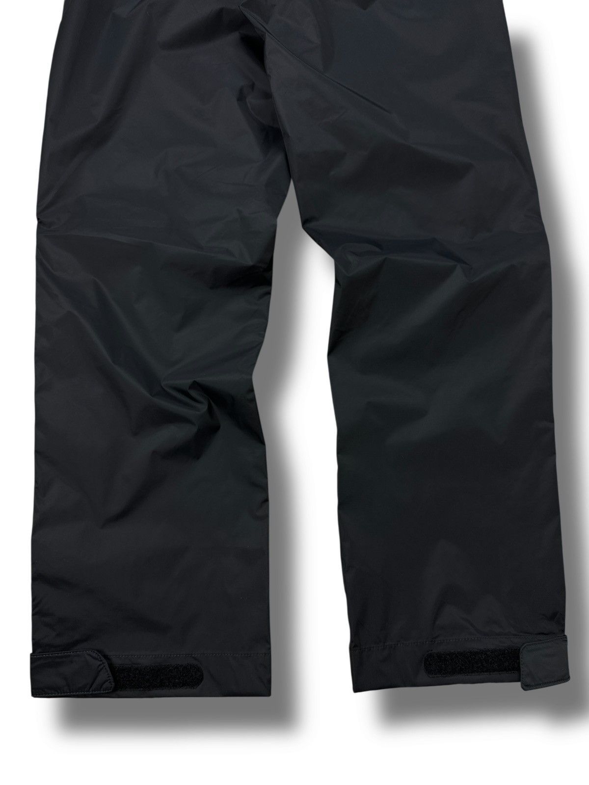Helly Hansen Helly Hansen Waterproof Breathable Pants Men’s Regular Fit Size US 30 / EU 46 - 12 Thumbnail